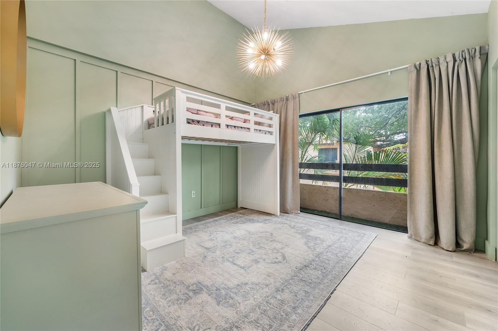 DADELAND COVE SEC 2 - Residential