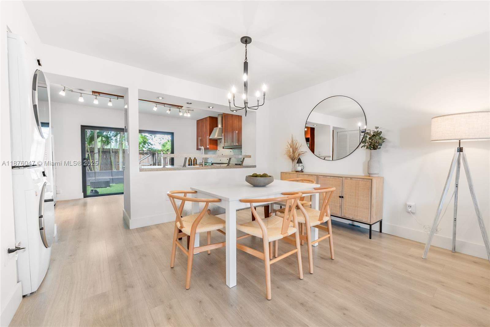 DADELAND COVE SEC 2 - Residential