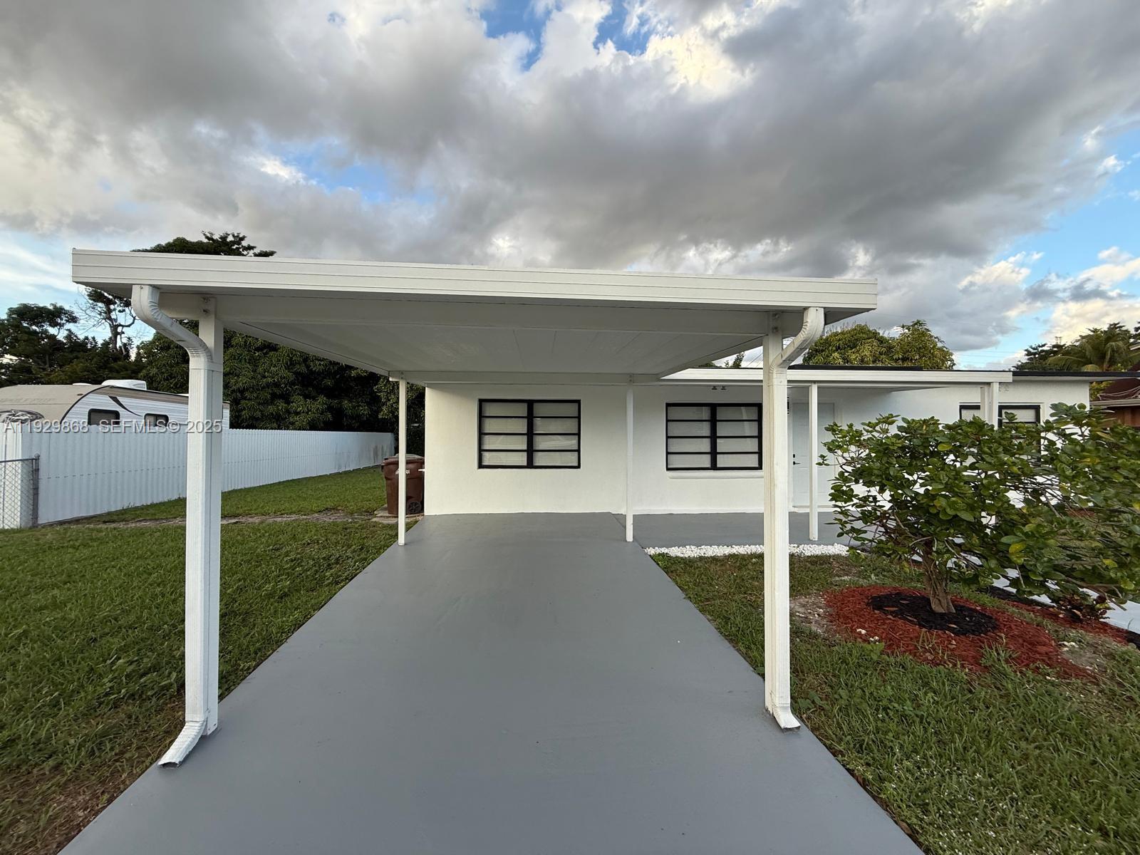 SUN-TAN VILLAGE SEC 1 - Residential