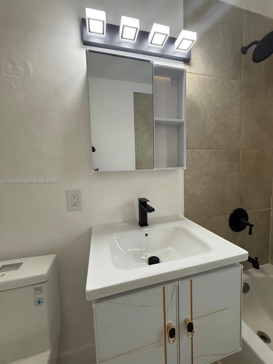 SUN-TAN VILLAGE SEC 1 - Residential