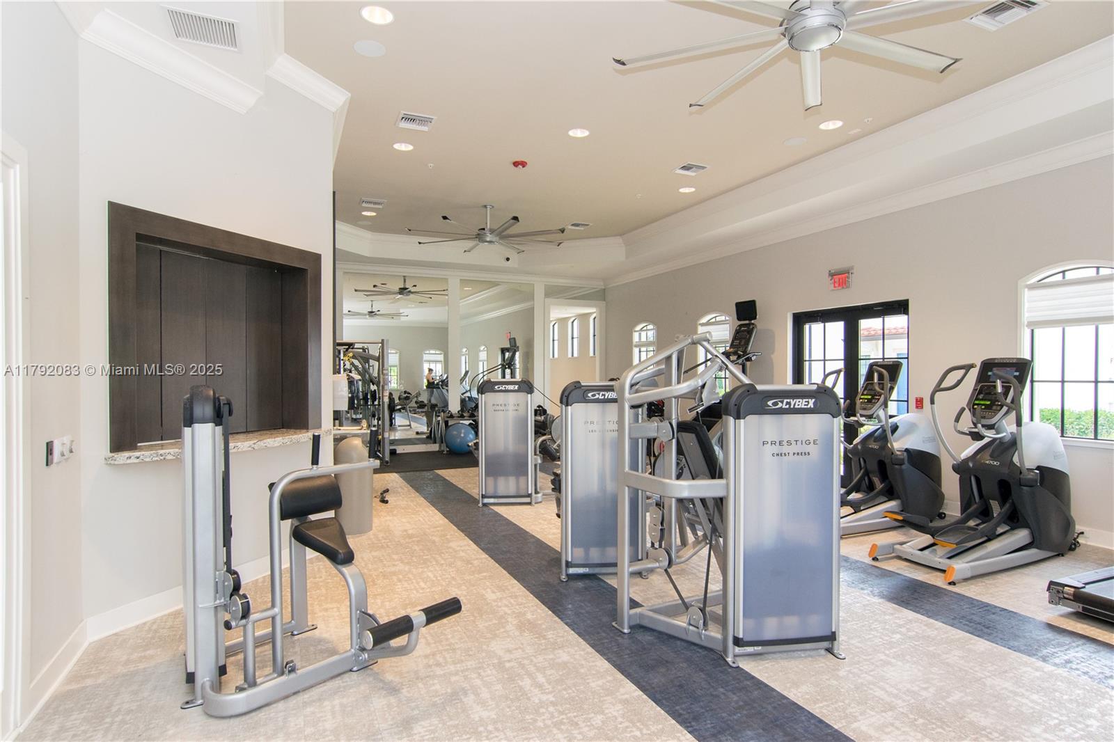 PEMBROKE LAKES SOUTH - Residential