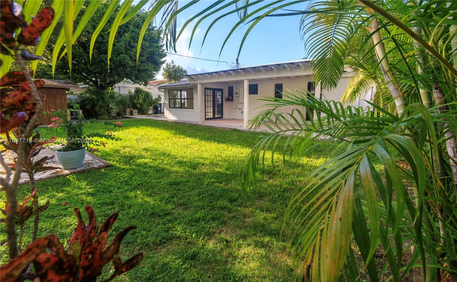 Miami, Florida 33155, United States, 3 Bedrooms Bedrooms, ,2 BathroomsBathrooms,Residential,Active,223601