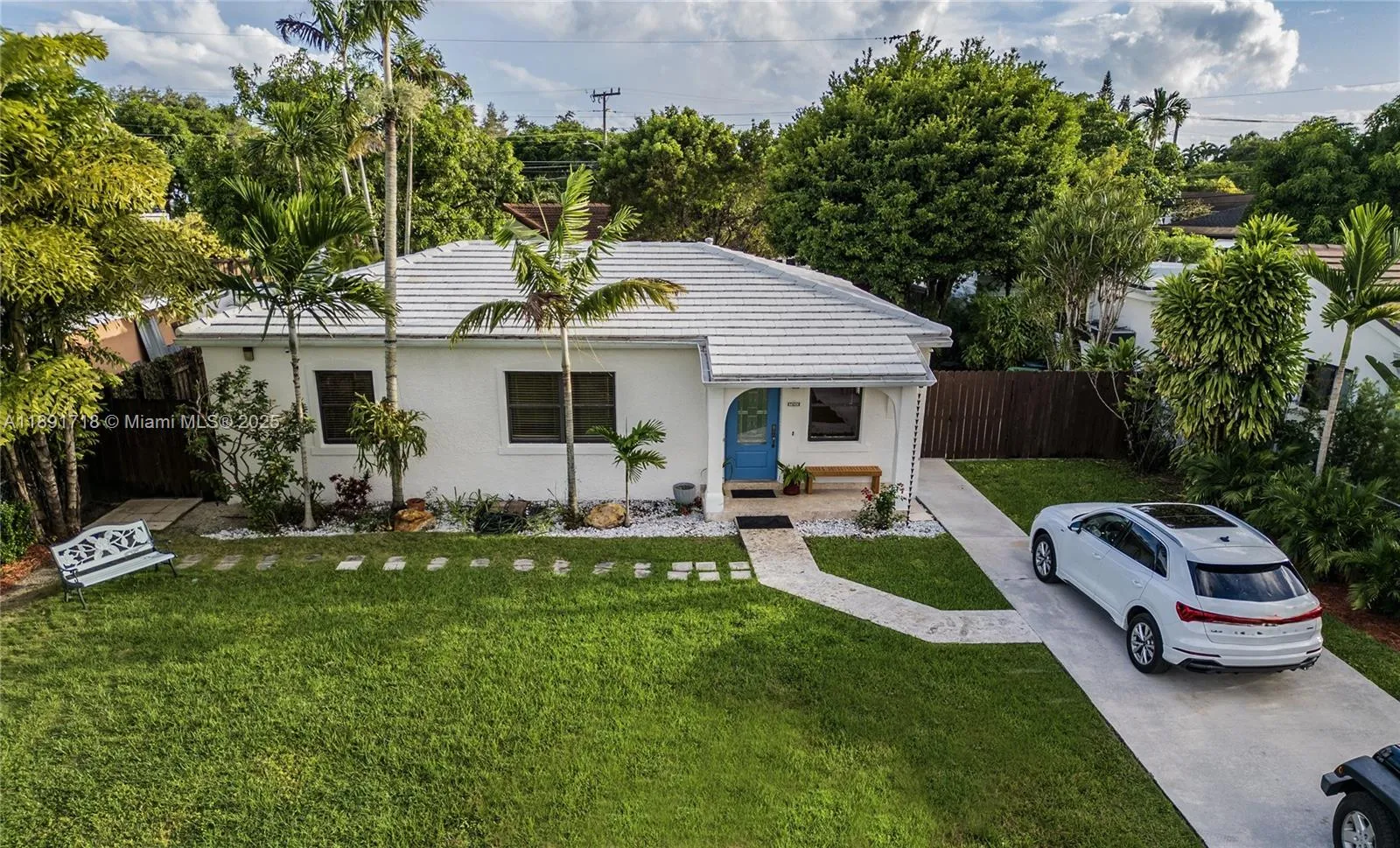 Miami, Florida 33155, United States, 3 Bedrooms Bedrooms, ,2 BathroomsBathrooms,Residential,Active,223601