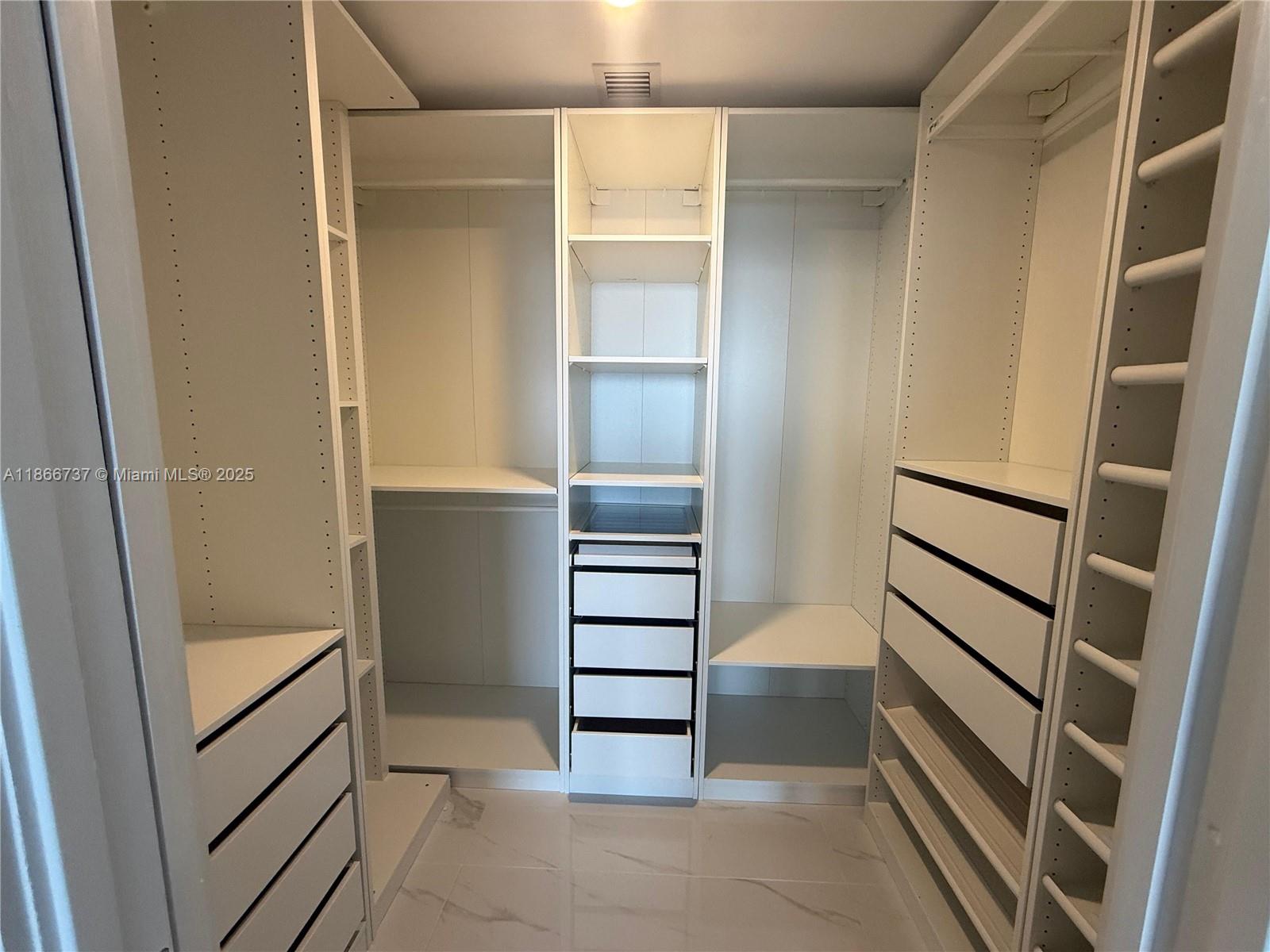 Aria Reserve Miami - Residential Lease