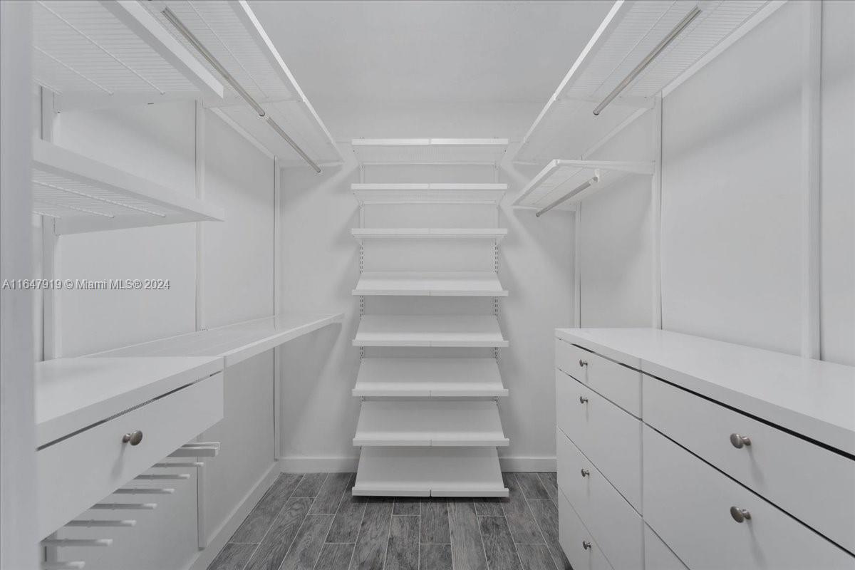 BELLE DANIA RESUB - Residential