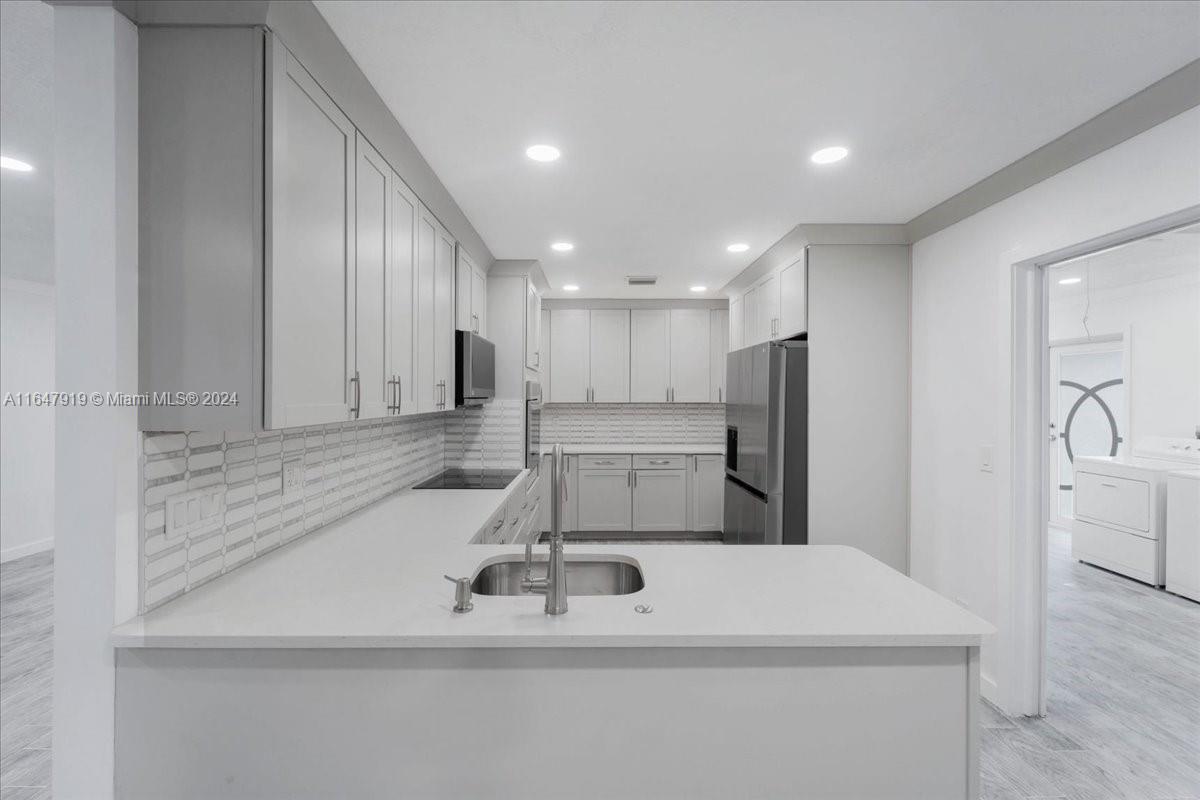 BELLE DANIA RESUB - Residential