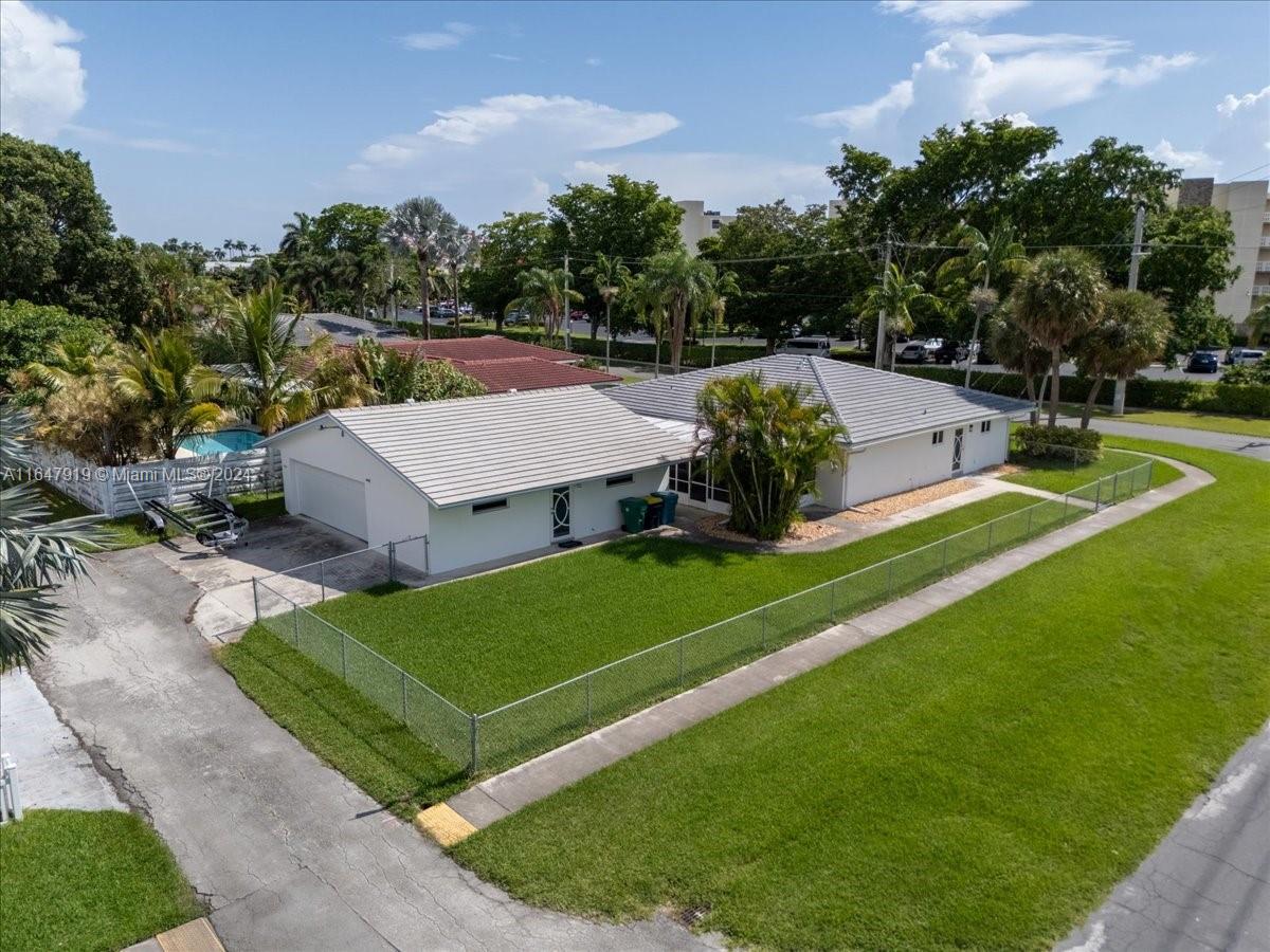 BELLE DANIA RESUB - Residential