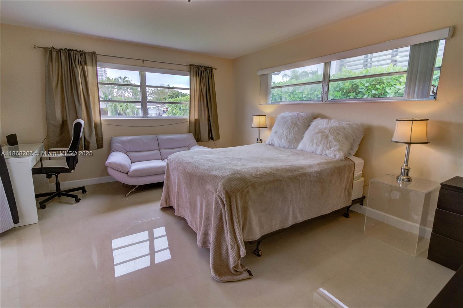 BAY CREST SEC 3 - Residential