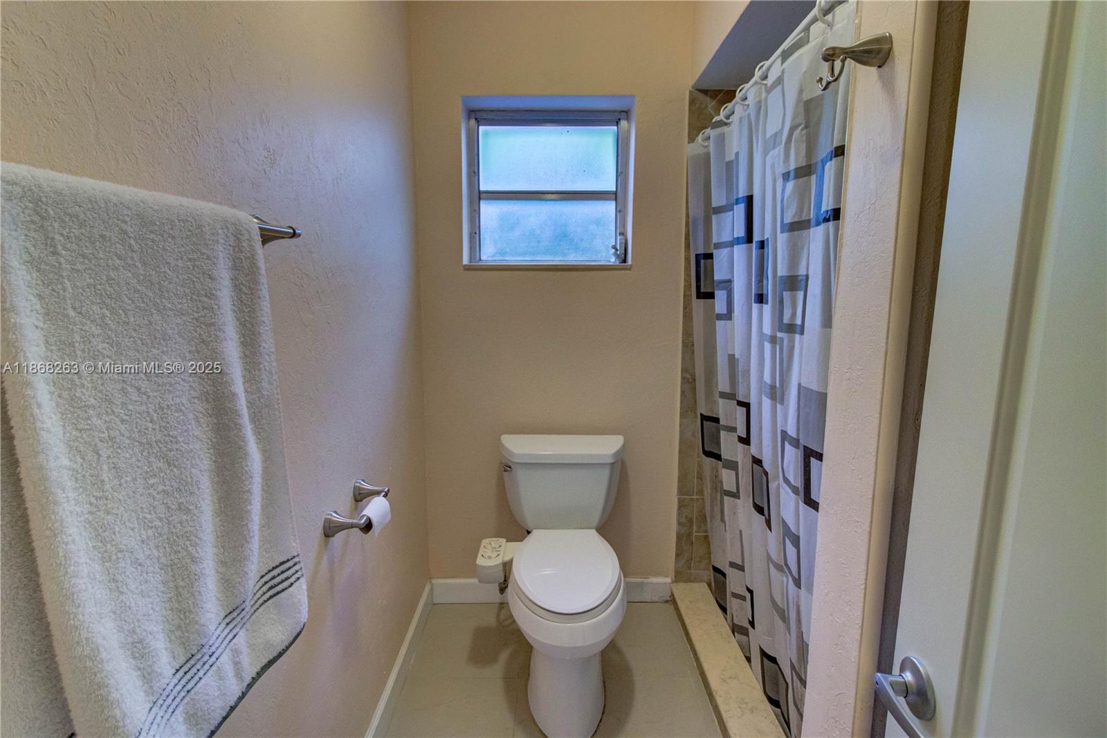 BAY CREST SEC 3 - Residential