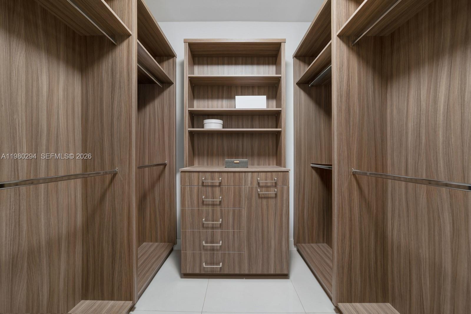 THE RESIDENCES AT THE BAT - Residential