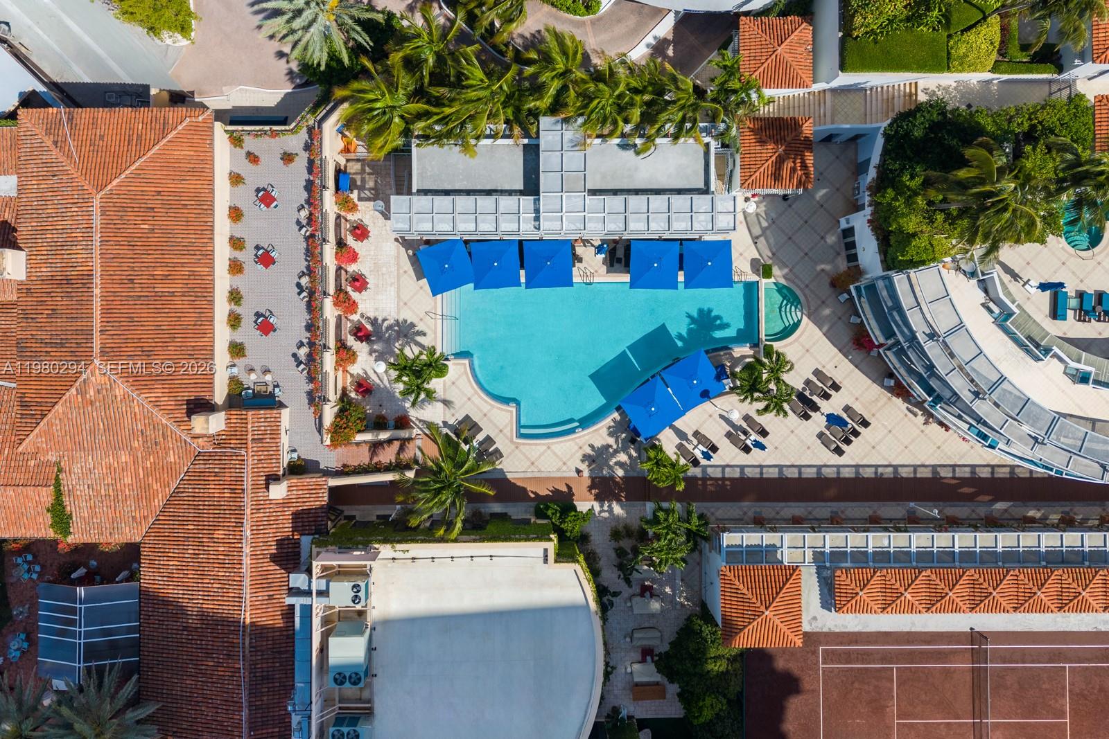 THE RESIDENCES AT THE BAT - Residential