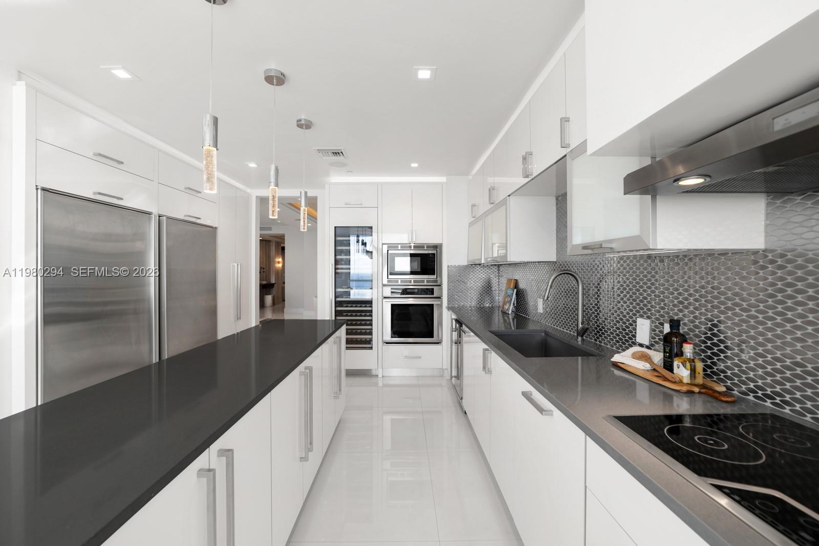 THE RESIDENCES AT THE BAT - Residential