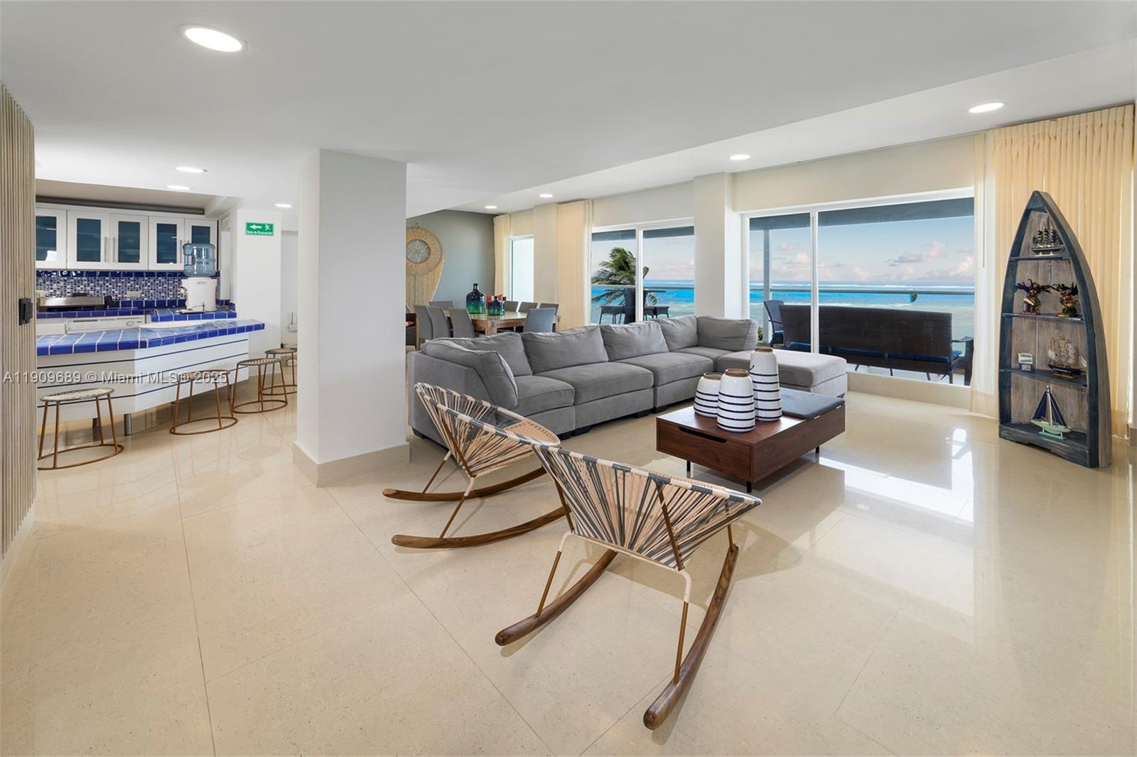 San Andres Islas - Residential