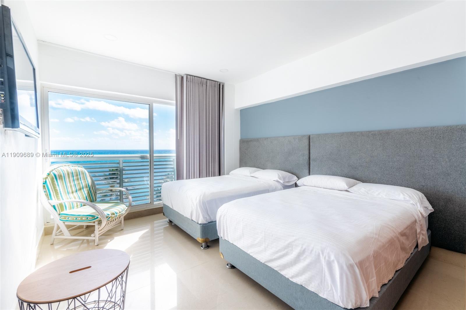 San Andres Islas - Residential