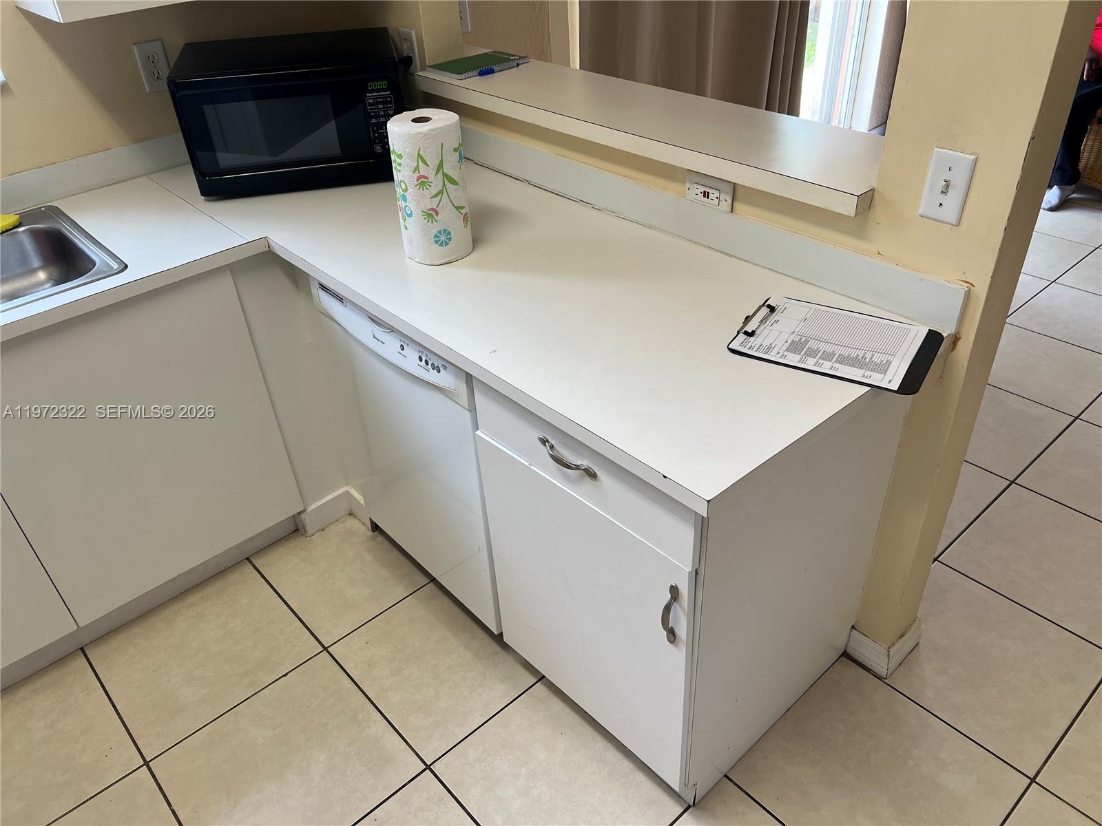 MOWRY VILLAS - Residential