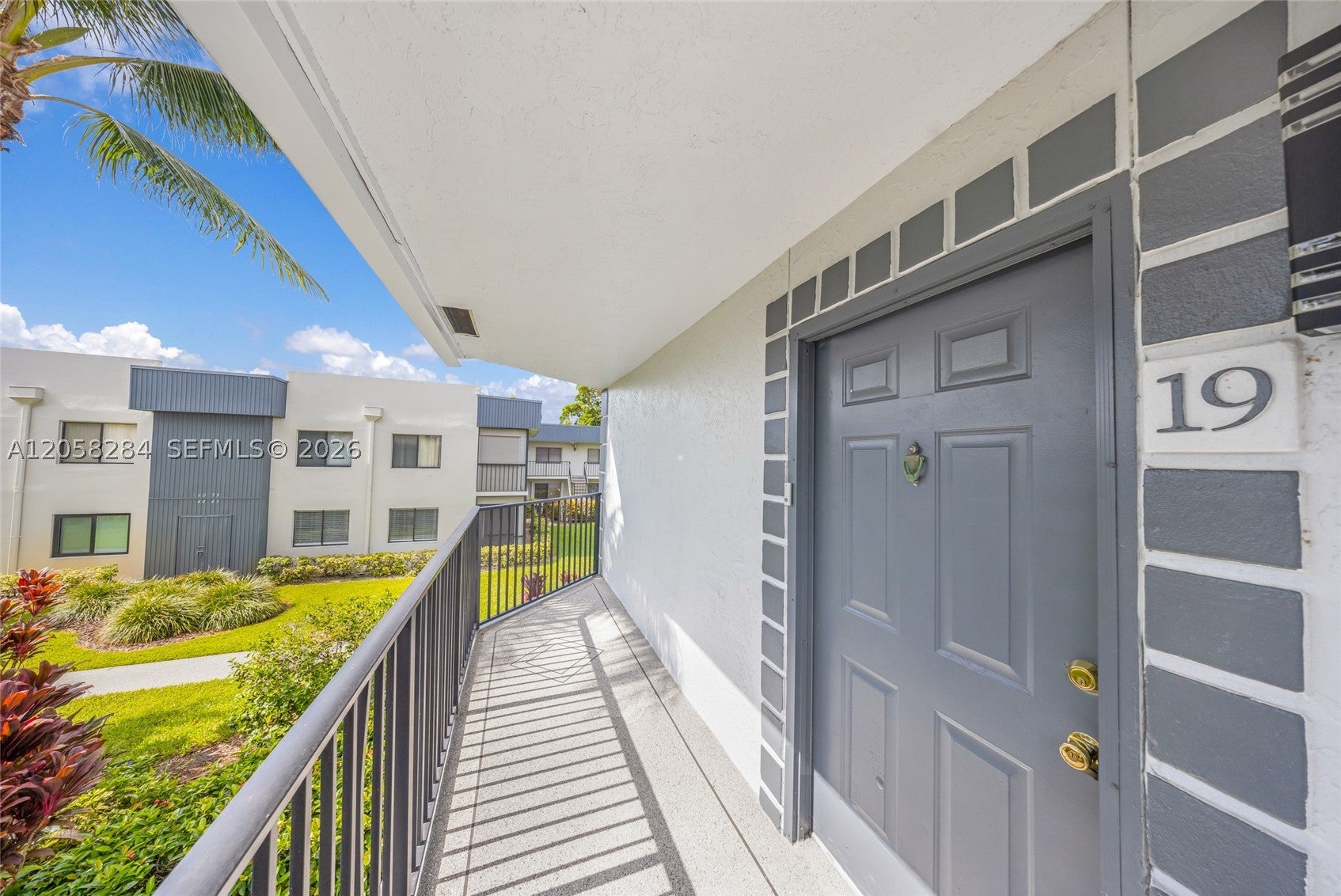 15011 Ashland Cir 19