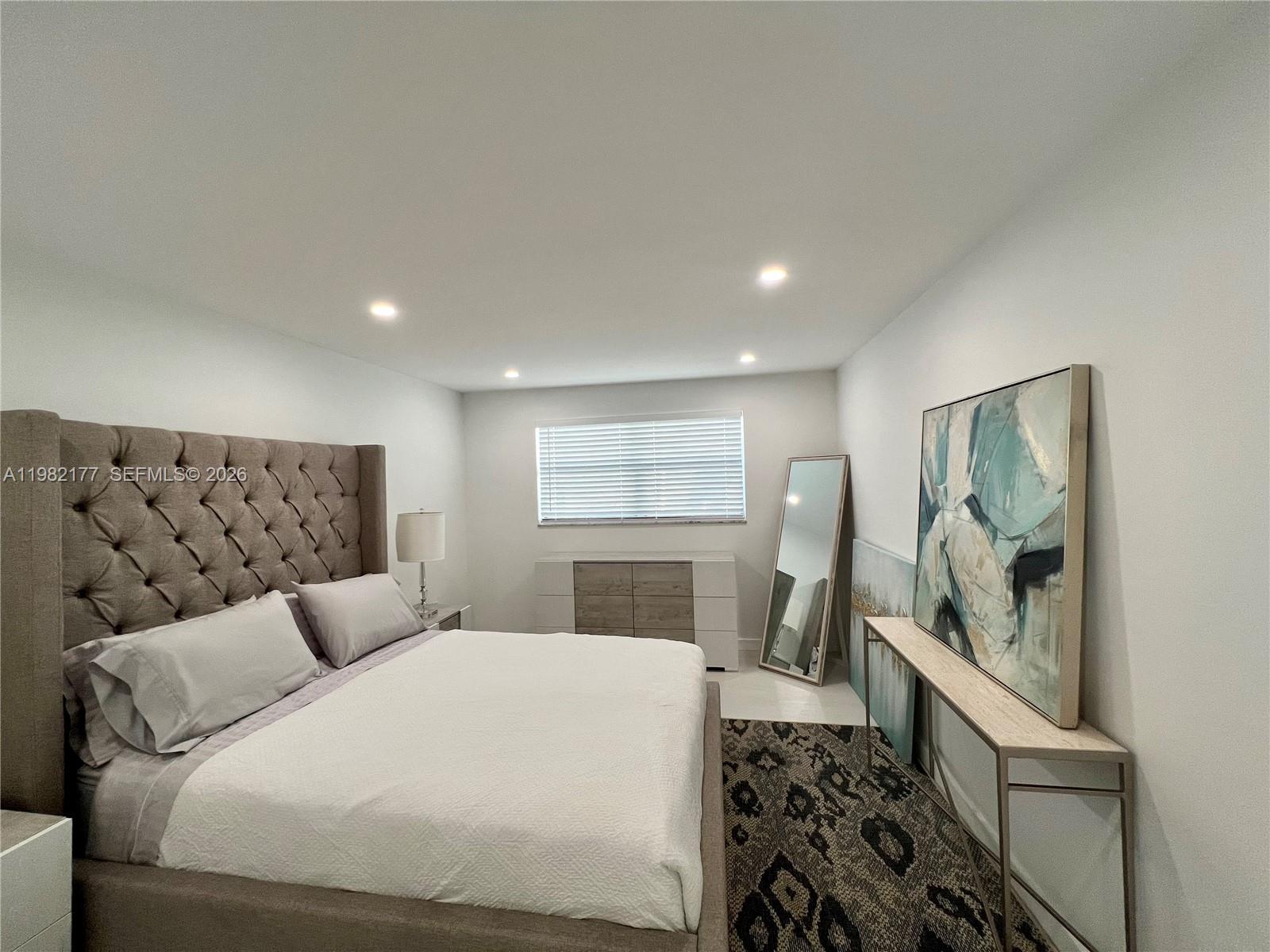 SUNRISE LAKES 46 CONDO - Residential Lease