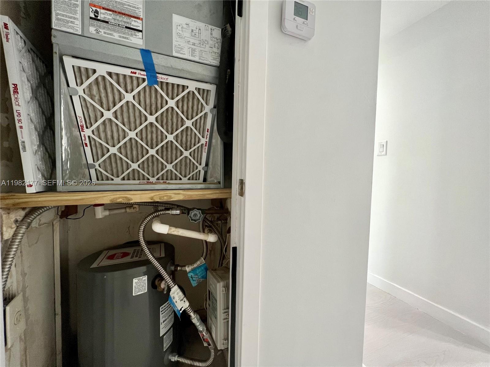 SUNRISE LAKES 46 CONDO - Residential Lease