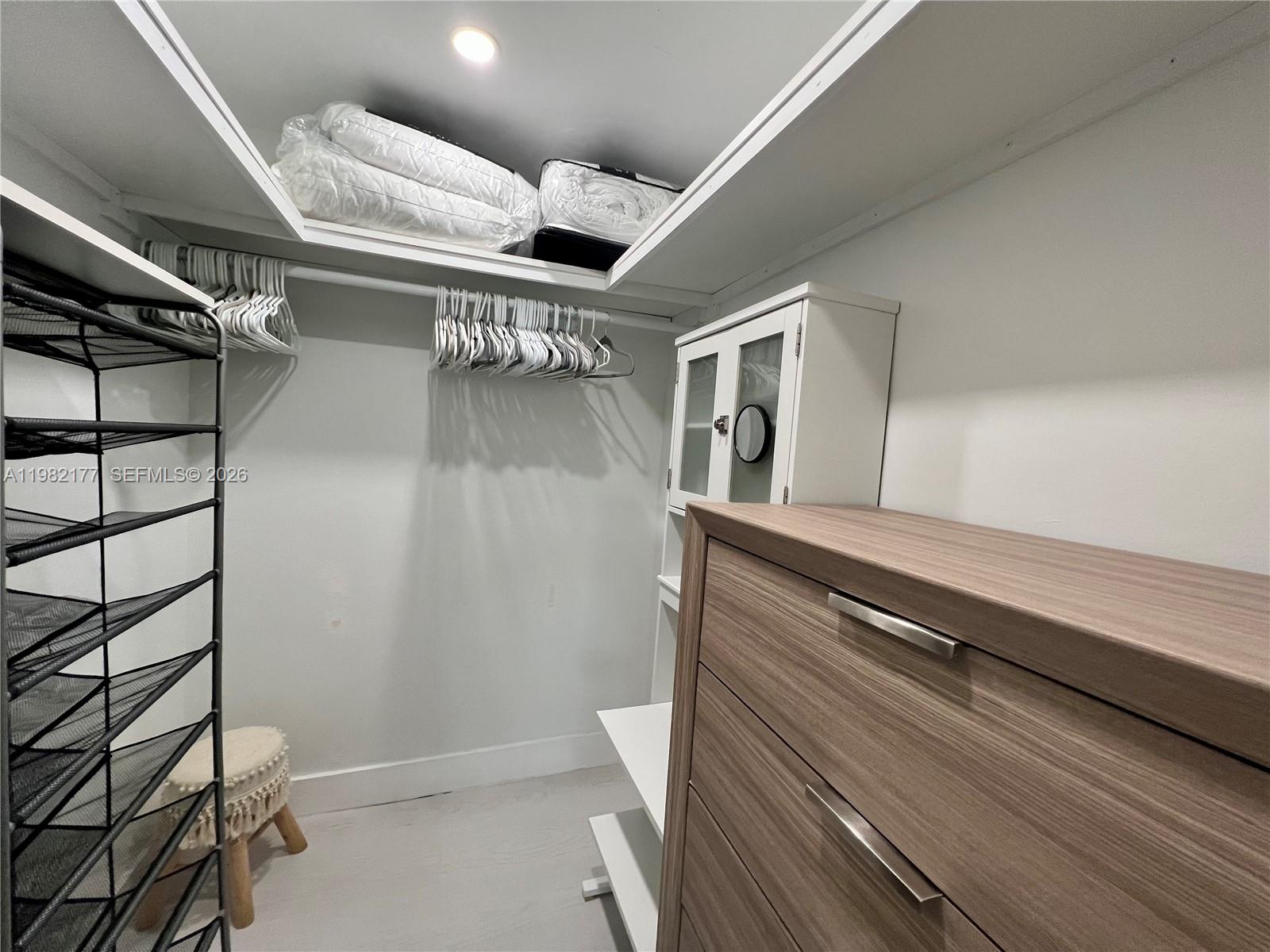 SUNRISE LAKES 46 CONDO - Residential Lease