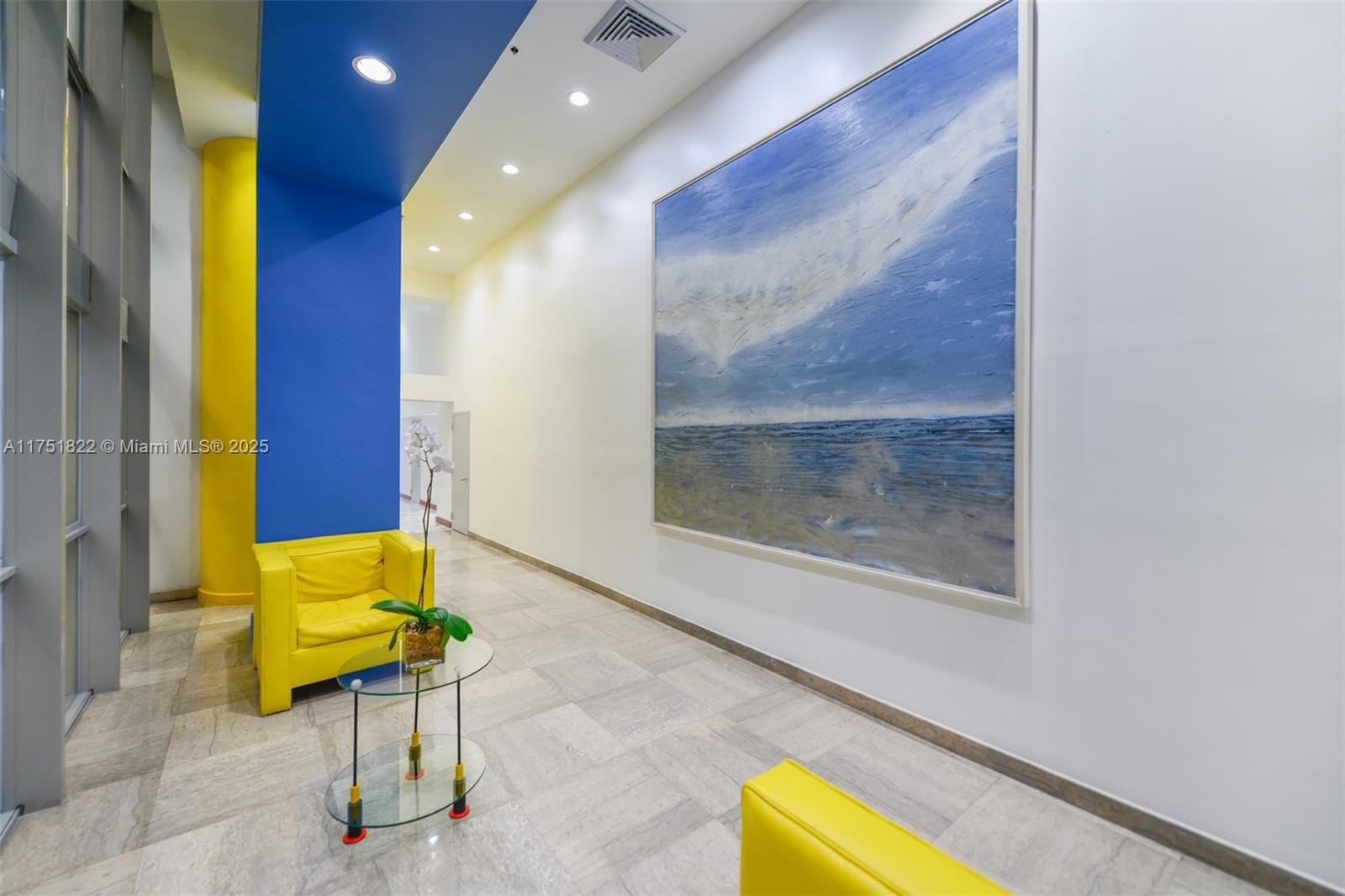 ATLANTIS ON BRICKELL COND - Residential