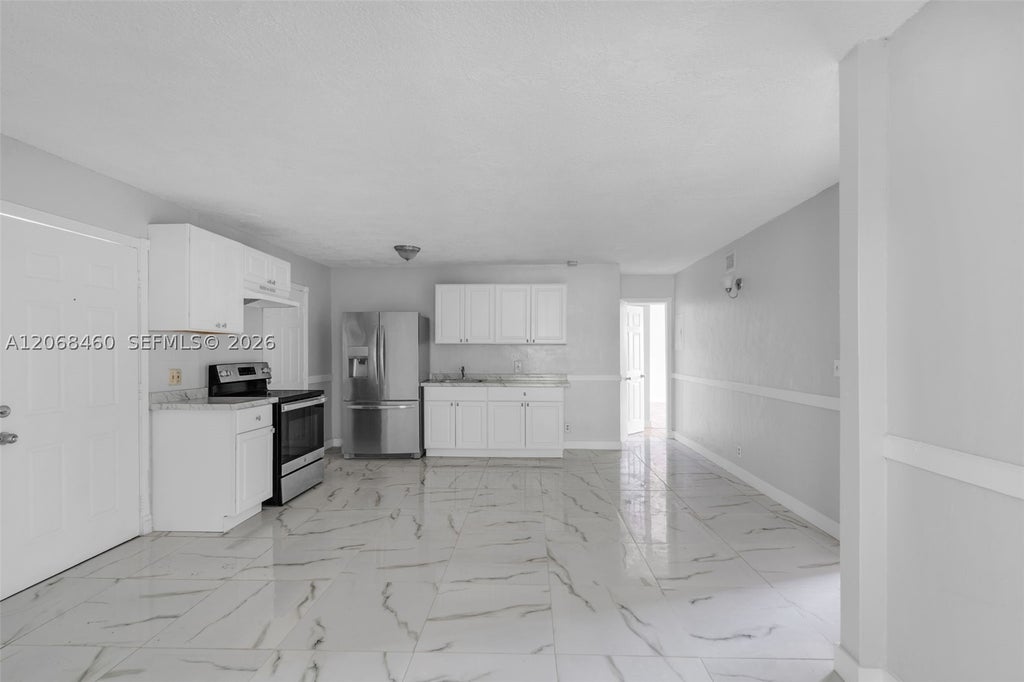 Photo of 632 SW 16th Ave #D, Fort Lauderdale, FL 33312 (MLS # A12068460)