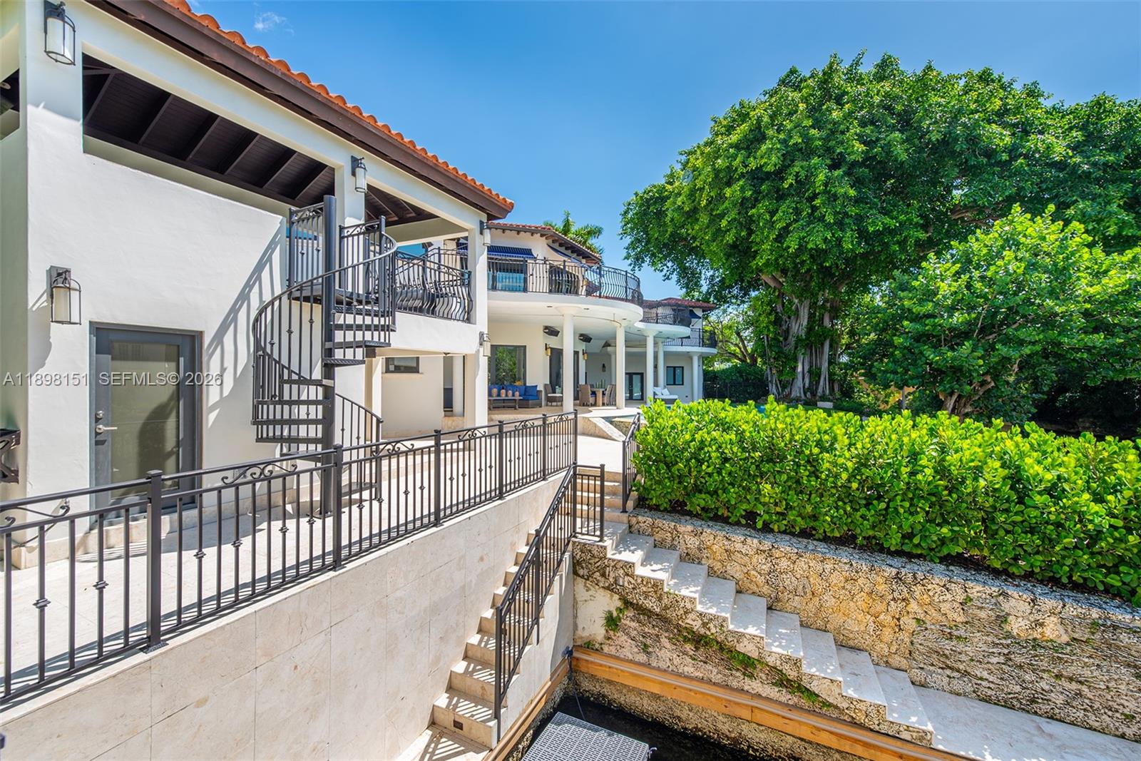 C GABLES RIVIERA SEC 12 - Residential