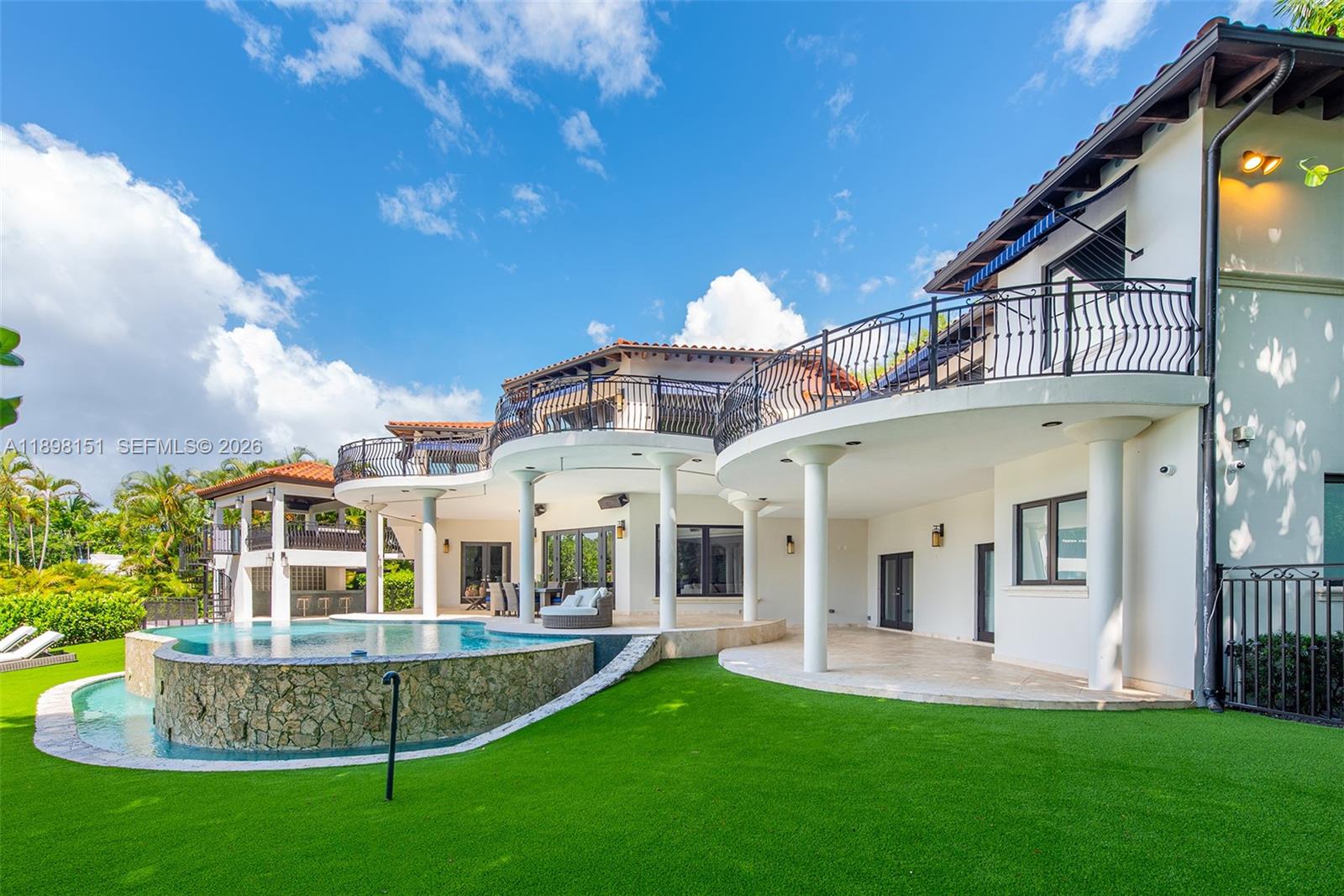 C GABLES RIVIERA SEC 12 - Residential