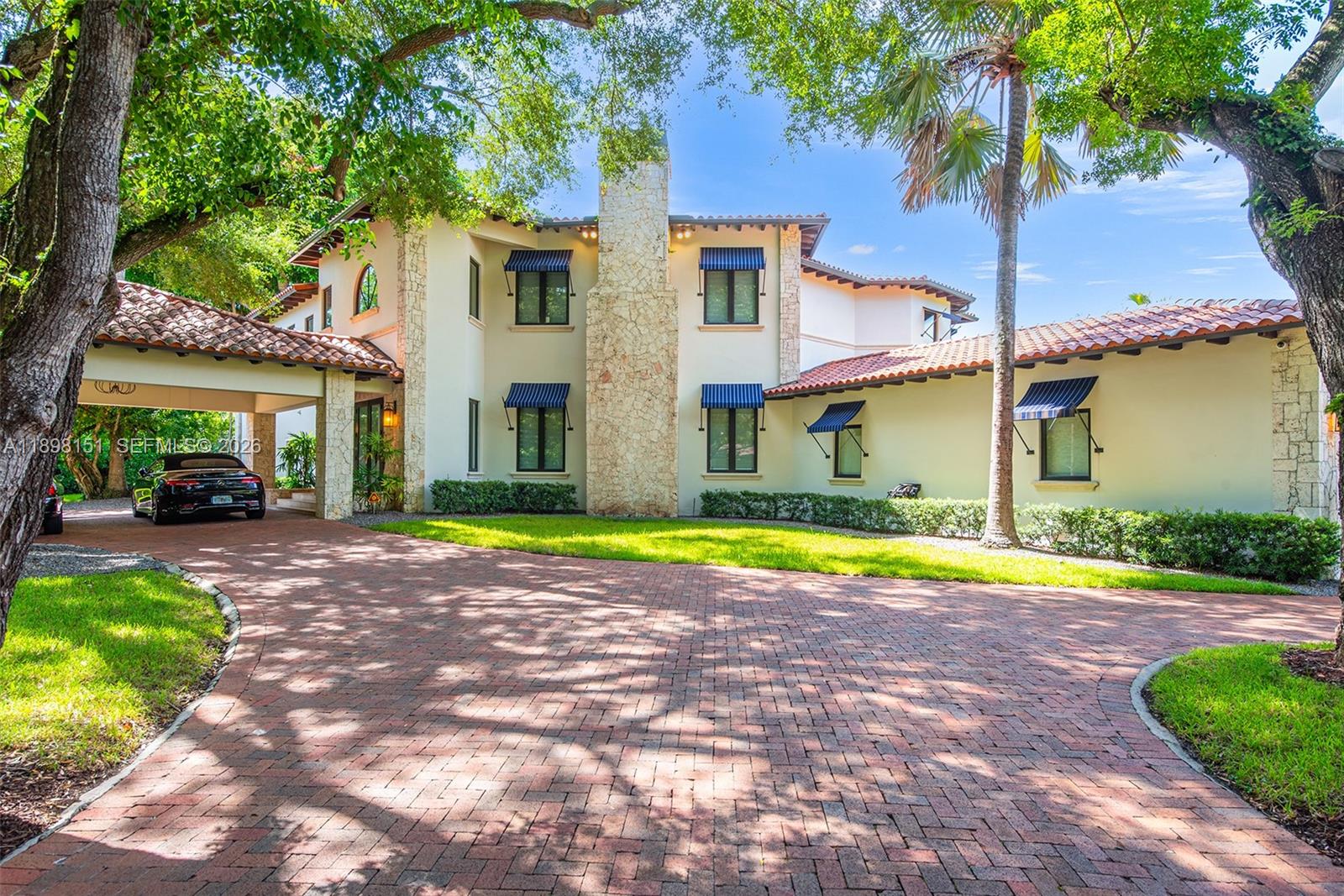 C GABLES RIVIERA SEC 12 - Residential