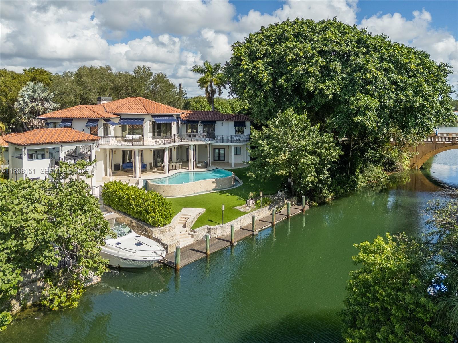 C GABLES RIVIERA SEC 12 - Residential