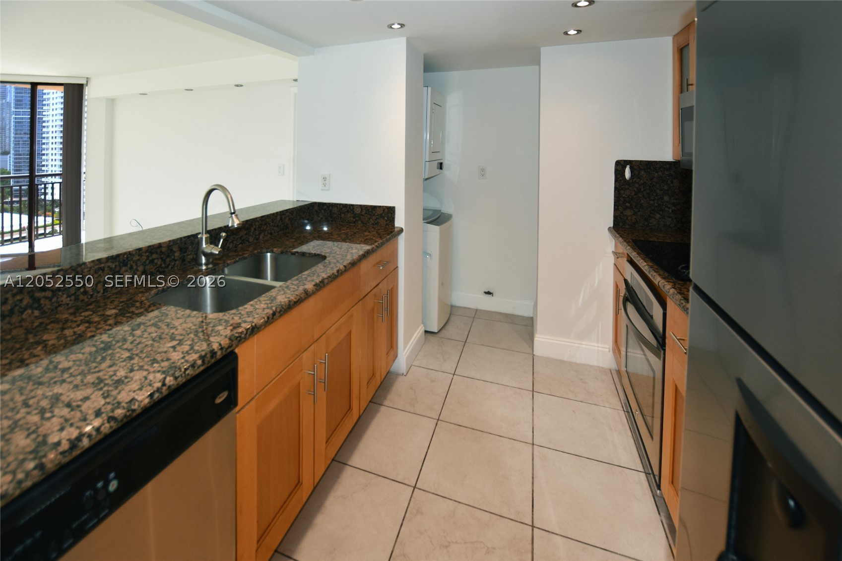540 BRICKELL KEY DR 1511