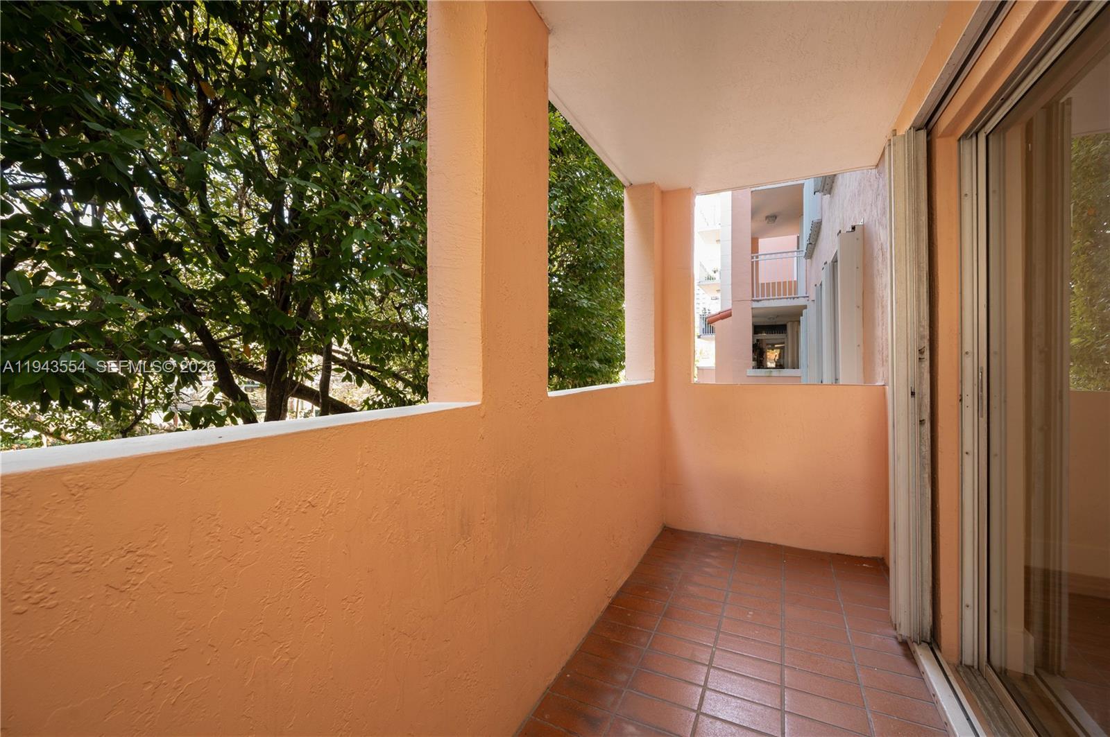 FIRST ALHAMBRA CIRCLE CON - Residential Lease