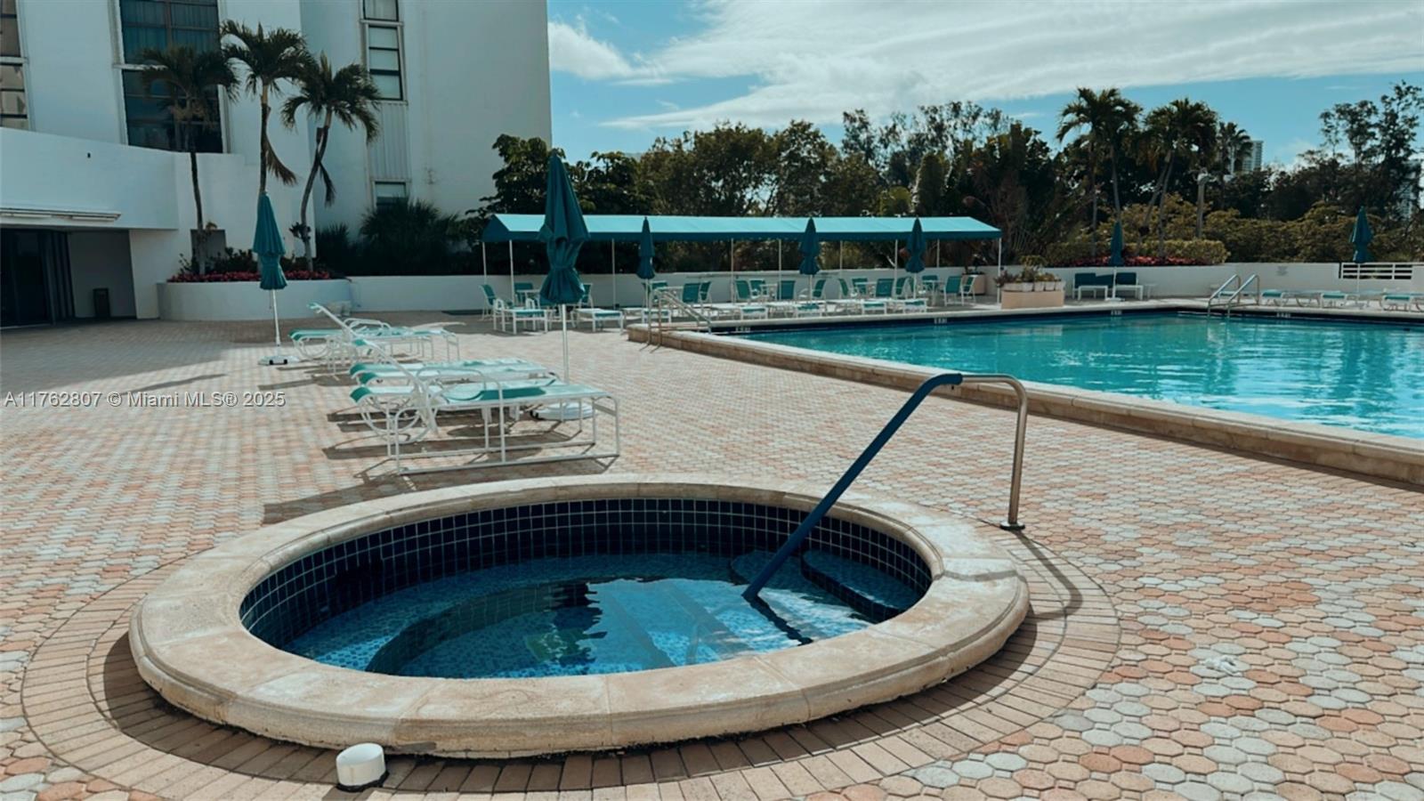 Delvista Towers Condo - Residential