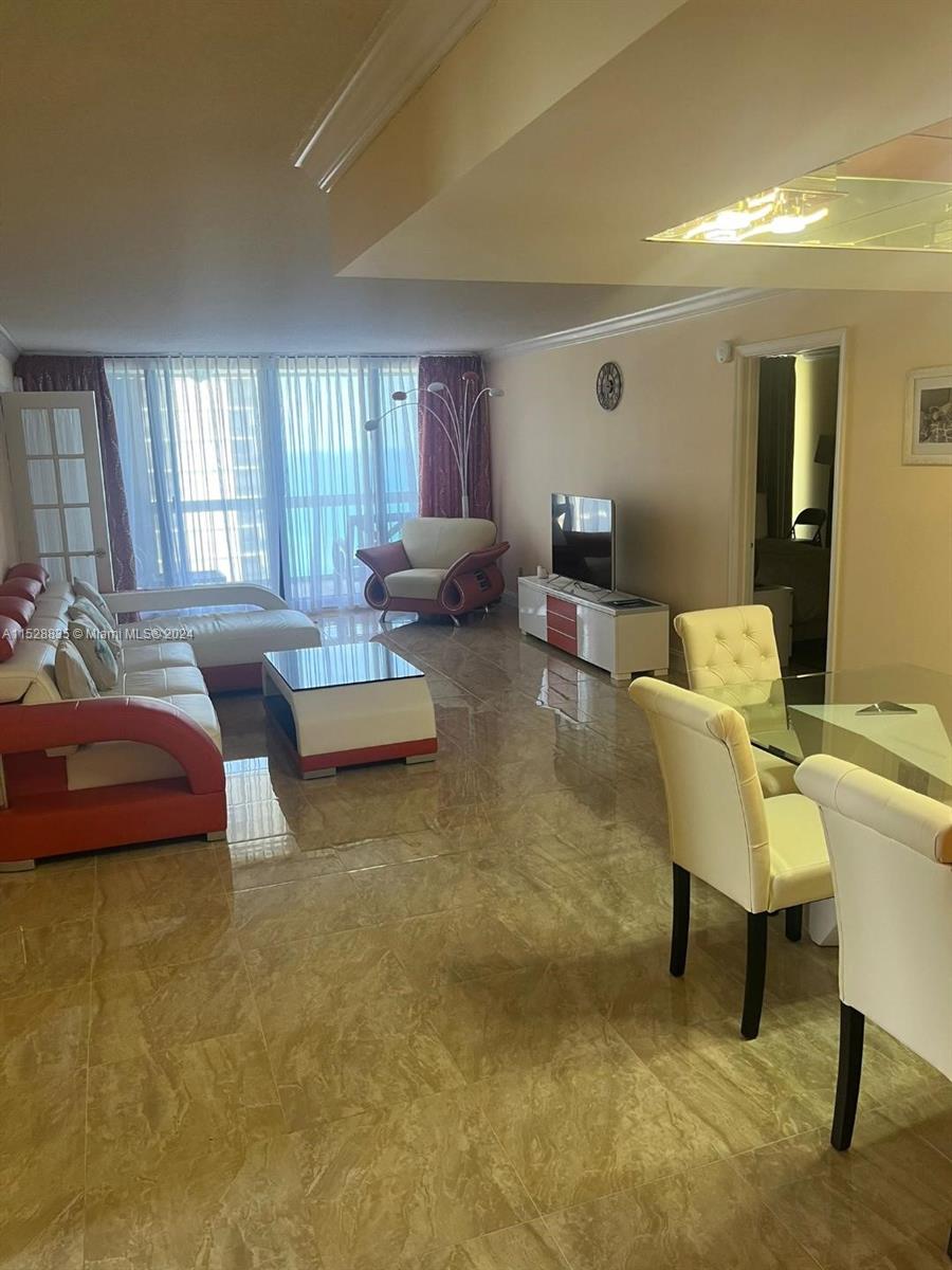EASTPOINTE CONDO - Residential Lease