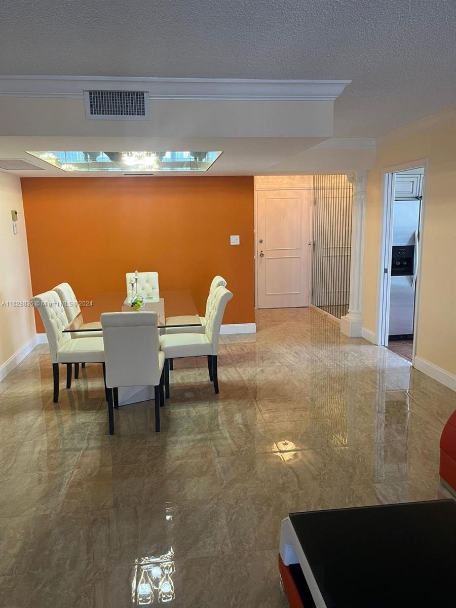 EASTPOINTE CONDO - Residential Lease