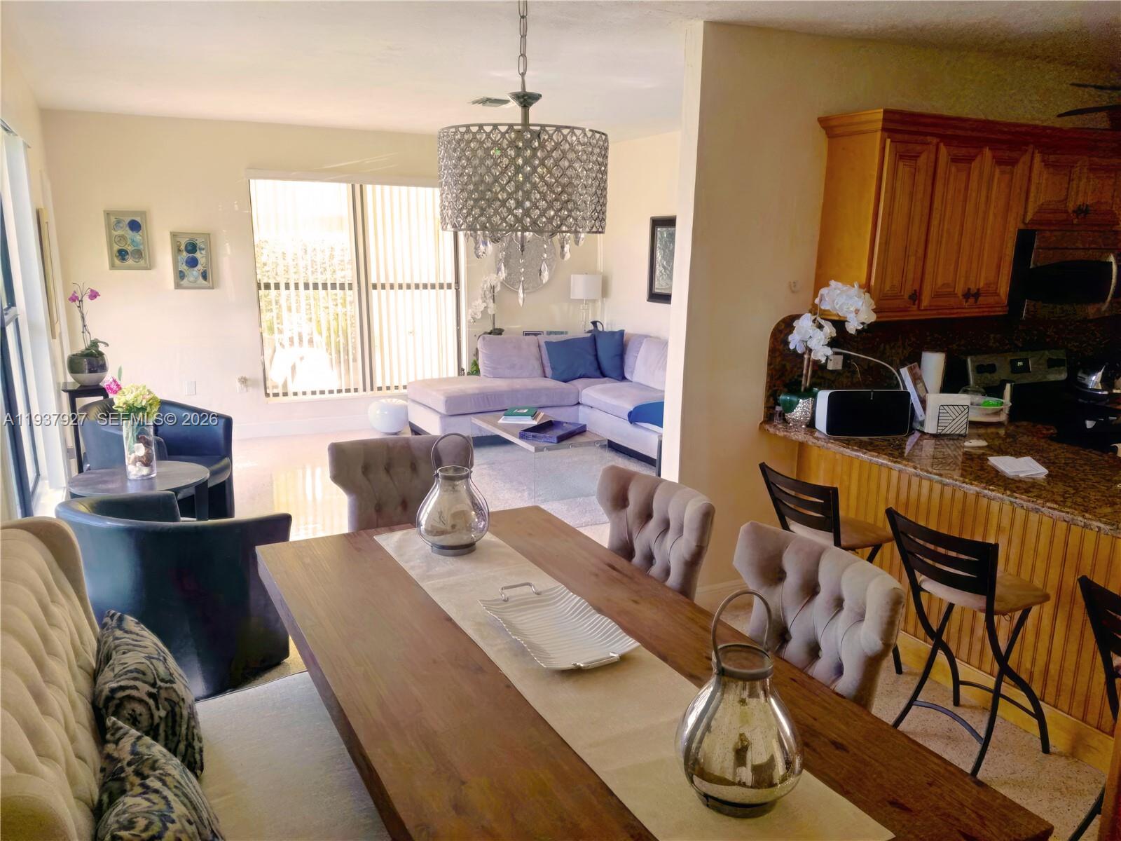 RANCHO MANOR - Residential