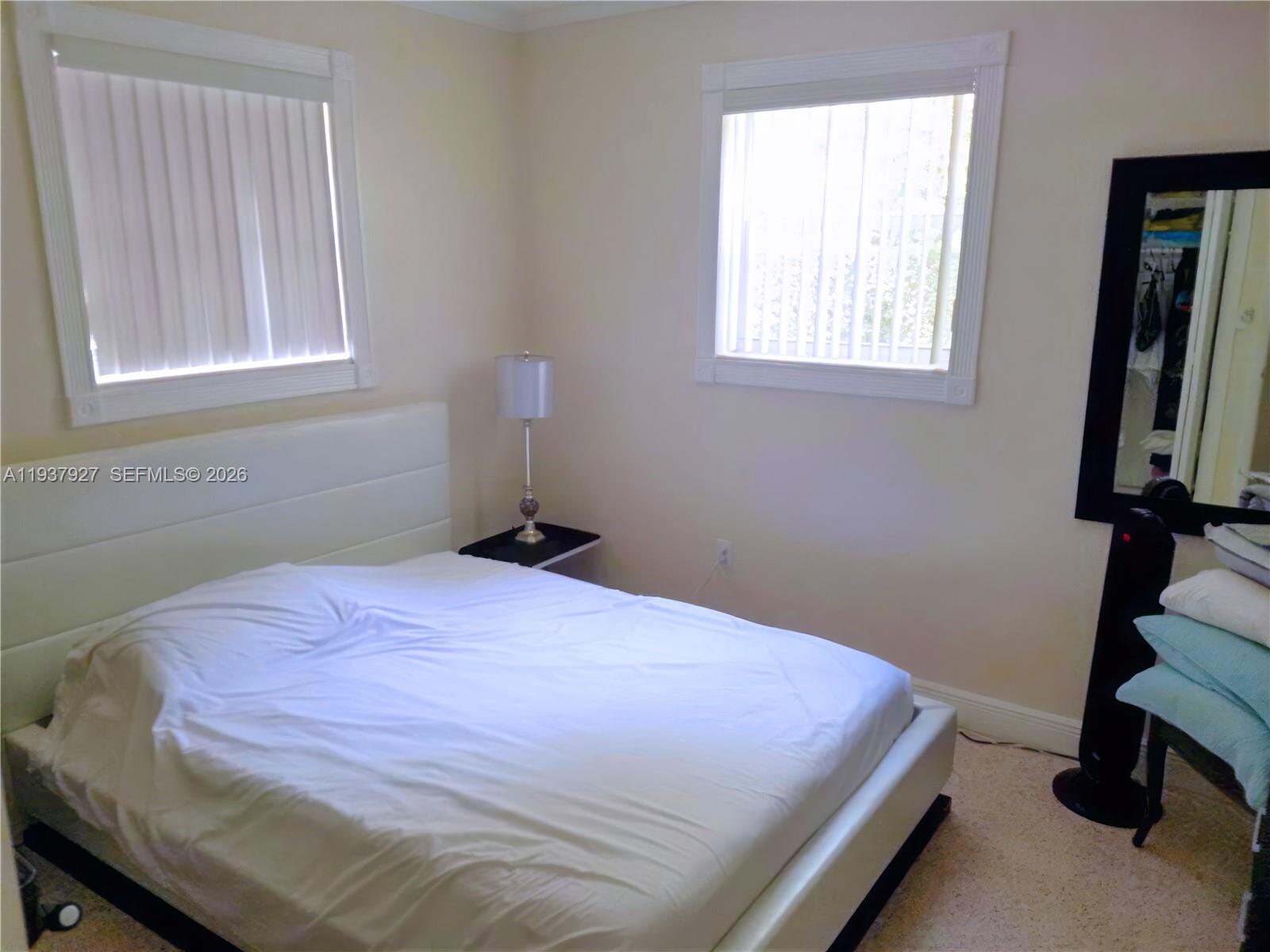 RANCHO MANOR - Residential