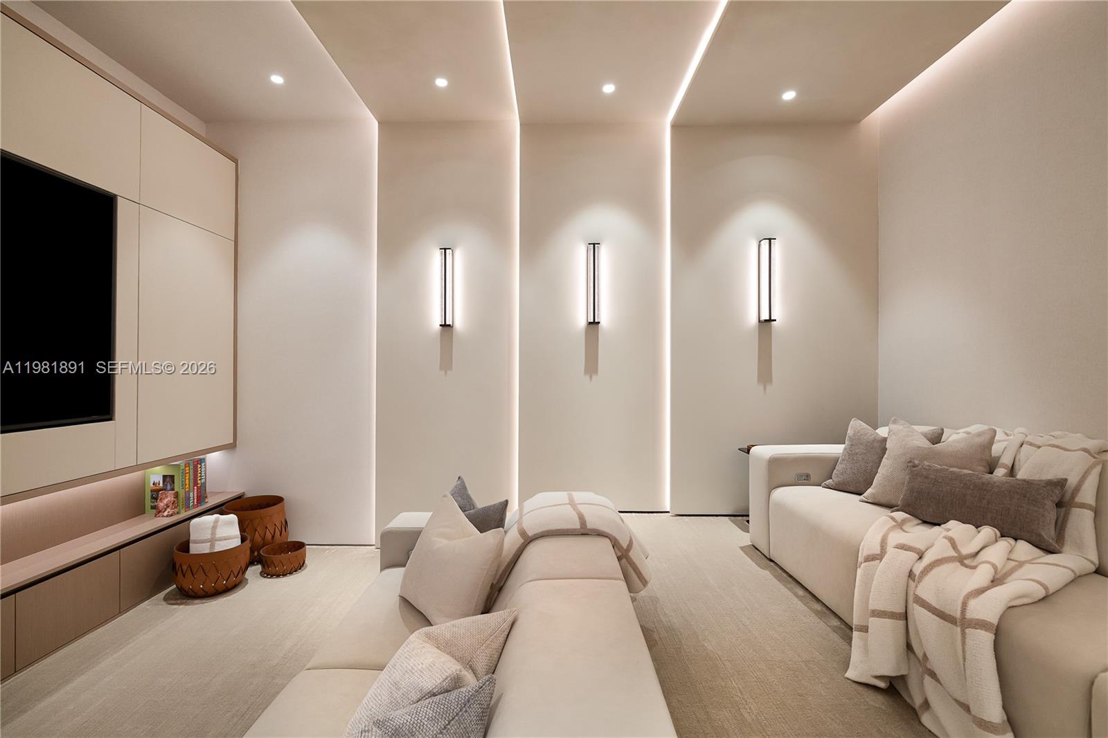 Villa Flora at Williams - Residential