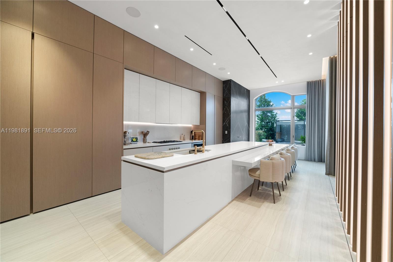 Villa Flora at Williams - Residential