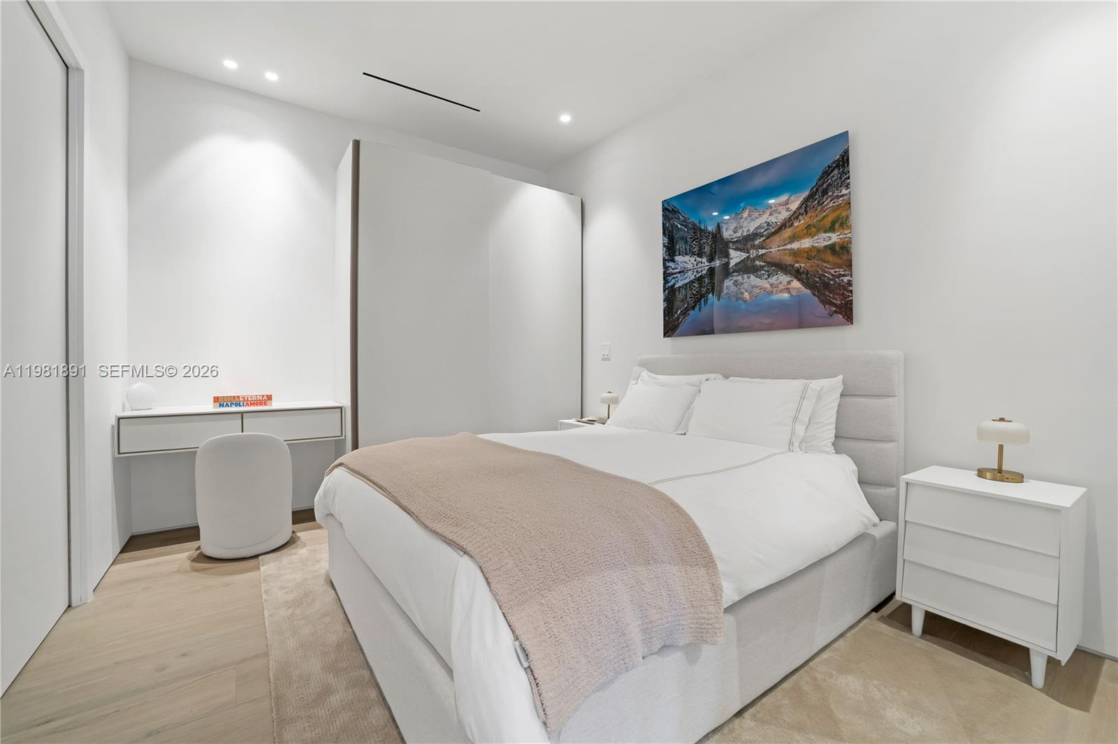 Villa Flora at Williams - Residential