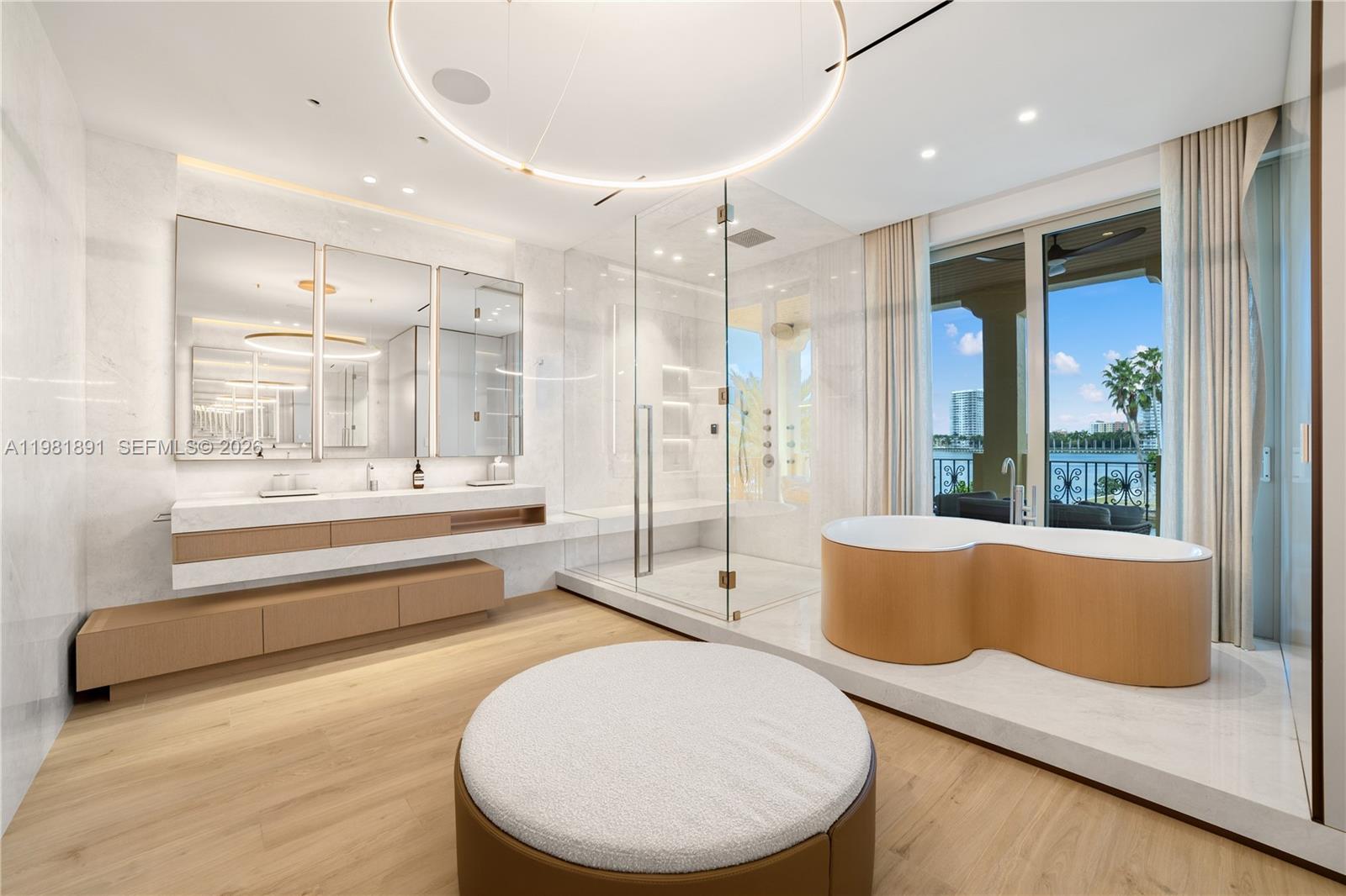 Villa Flora at Williams - Residential