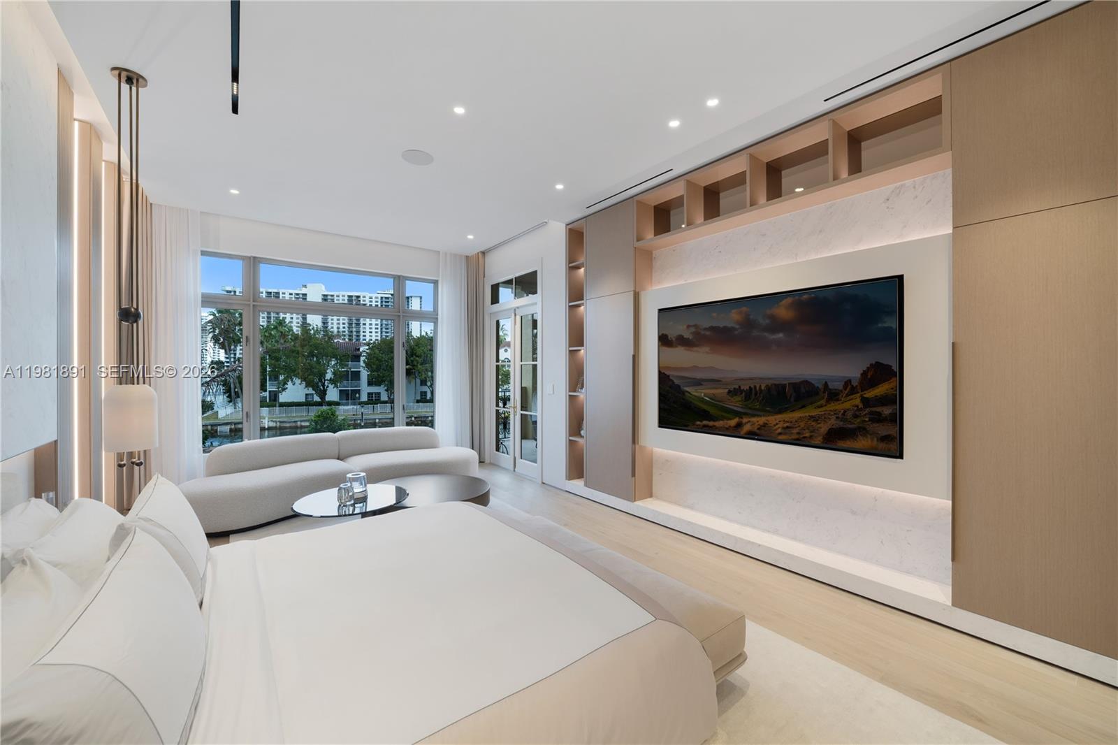 Villa Flora at Williams - Residential