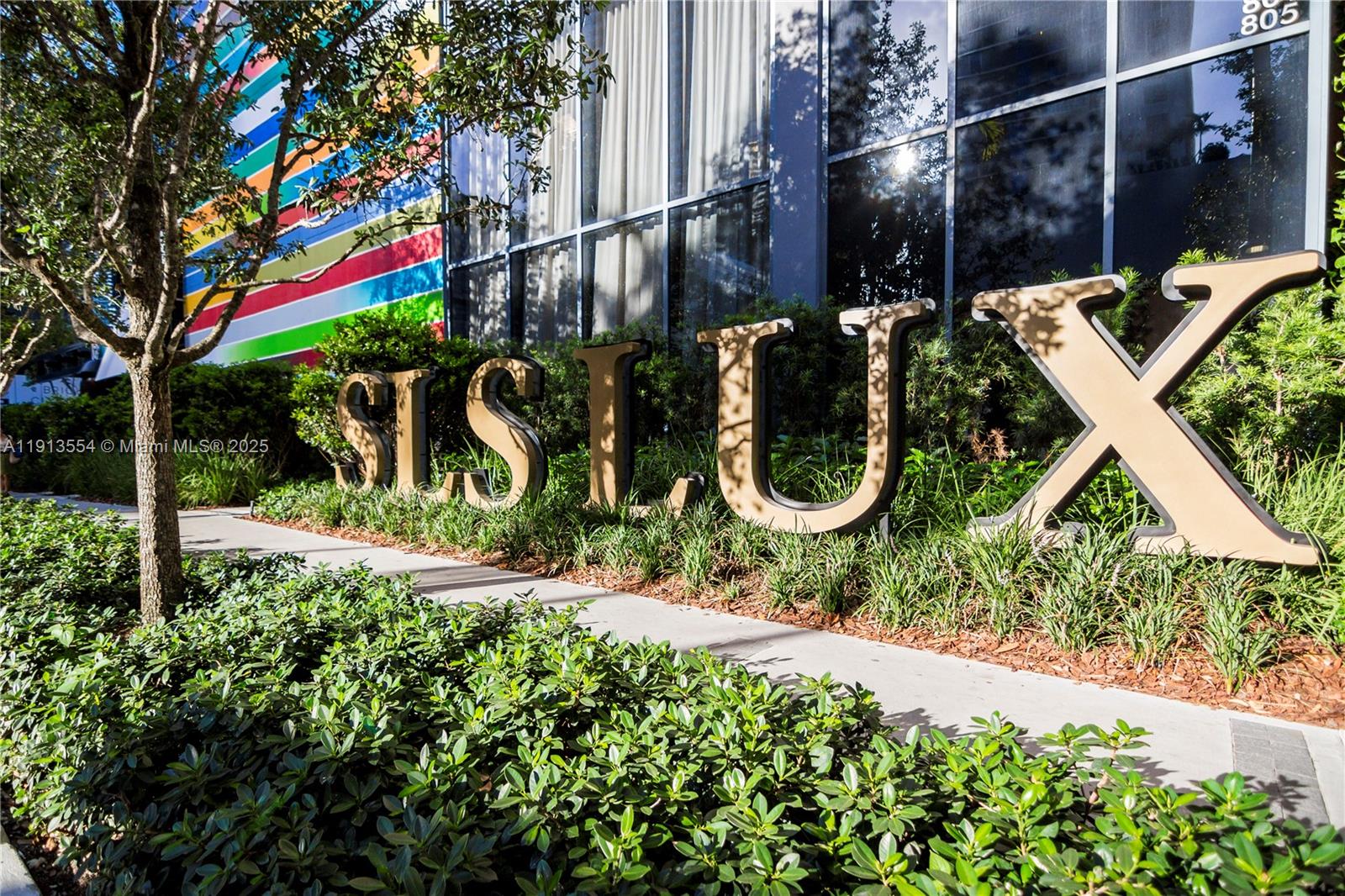 801 SMA RESIDENCES CONDO - Residential Lease