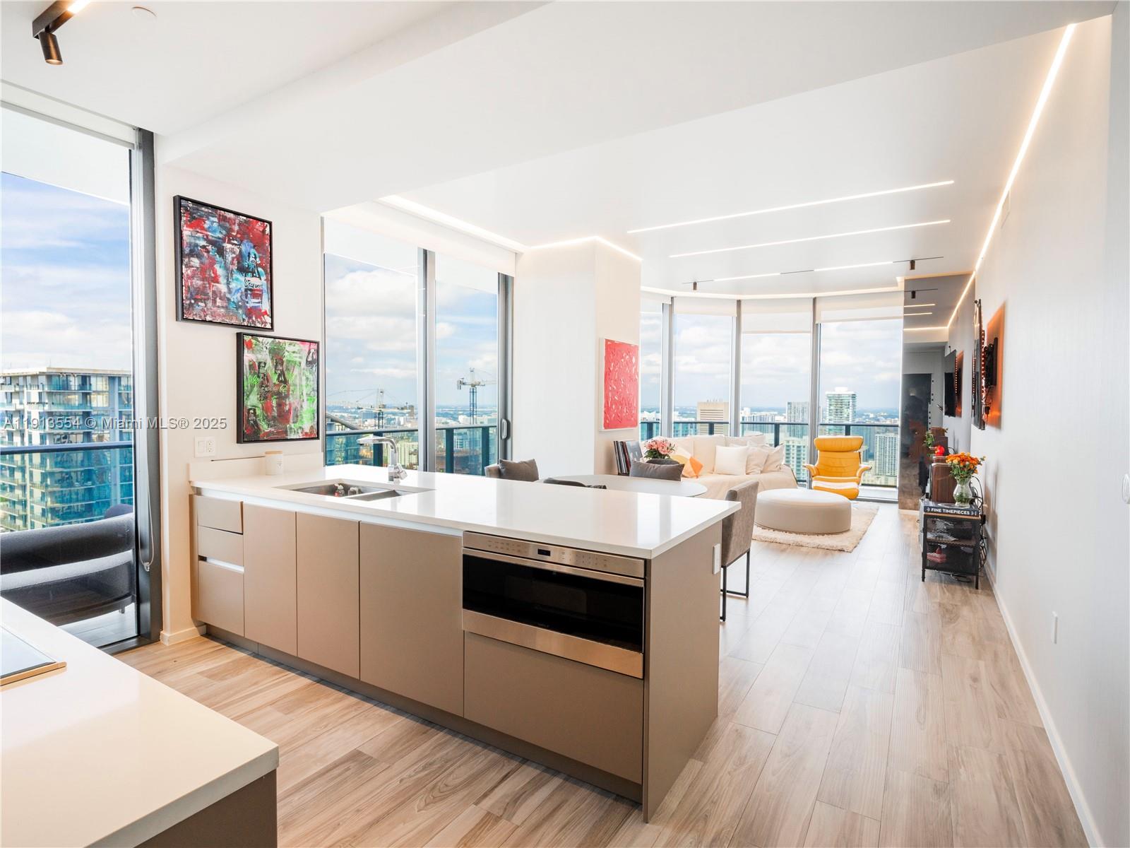 801 SMA RESIDENCES CONDO - Residential Lease