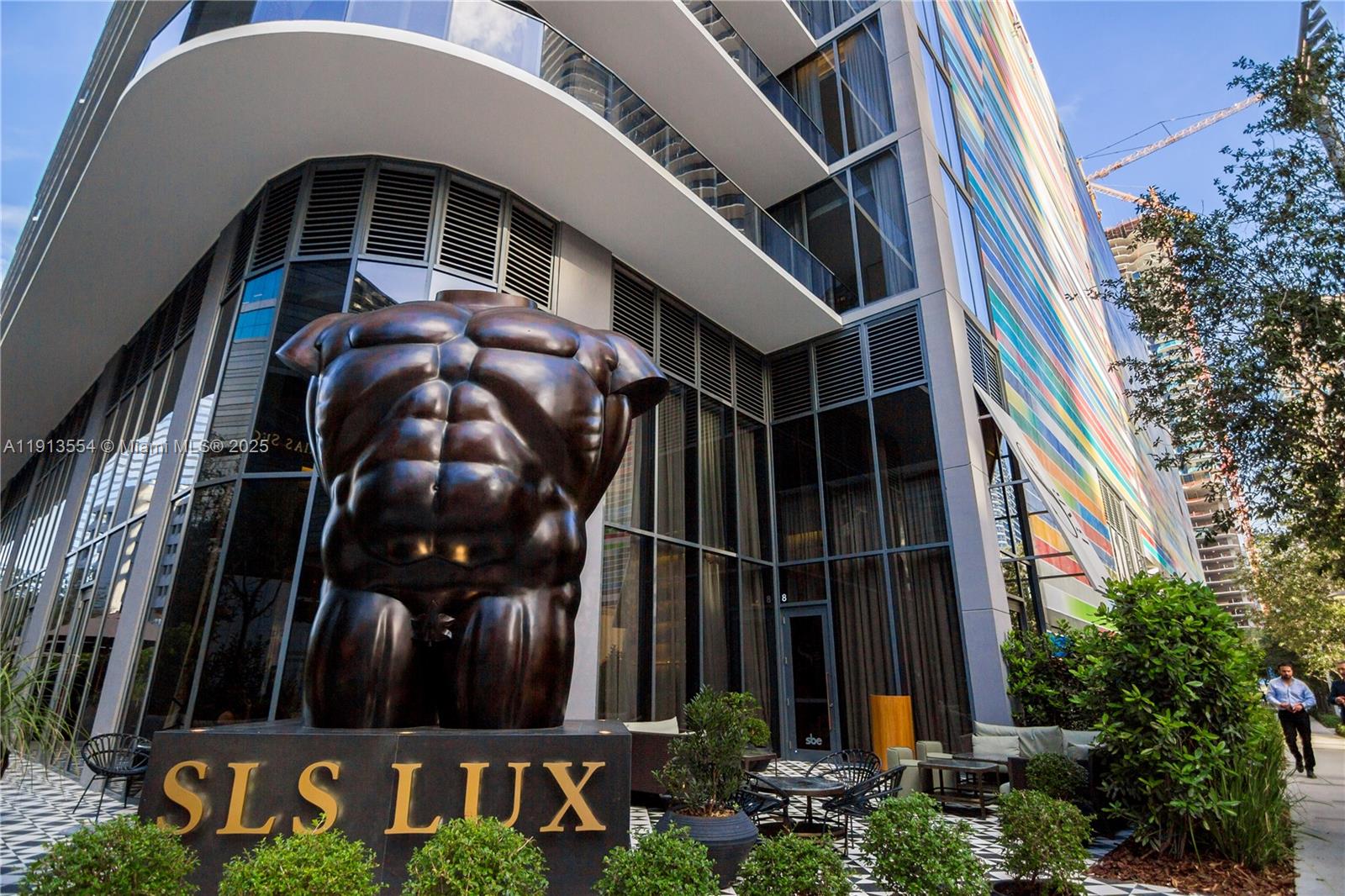 801 SMA RESIDENCES CONDO - Residential Lease