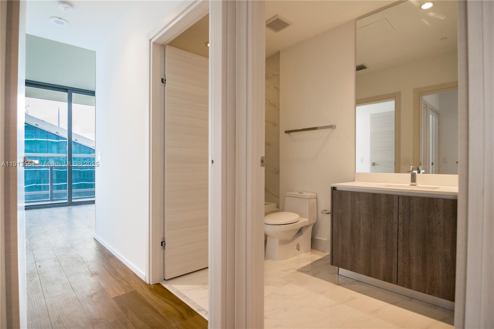 801 SMA RESIDENCES CONDO - Residential Lease