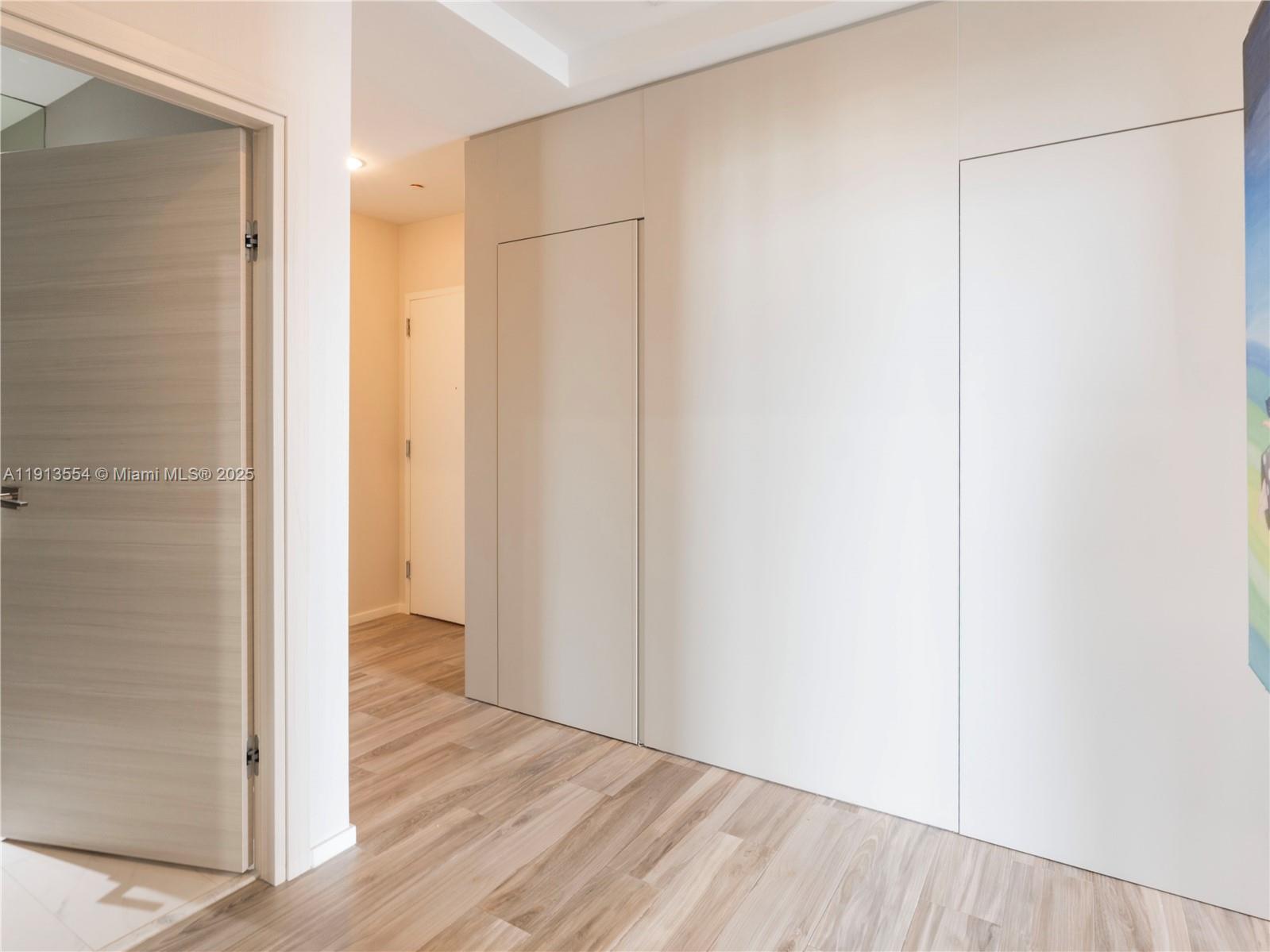 801 SMA RESIDENCES CONDO - Residential Lease