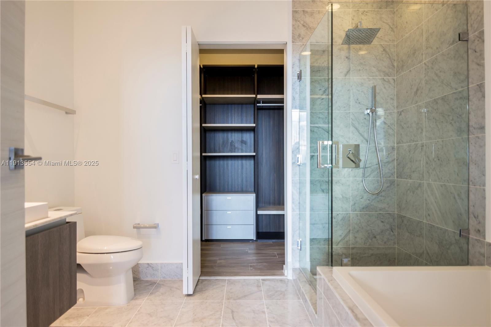 801 SMA RESIDENCES CONDO - Residential Lease