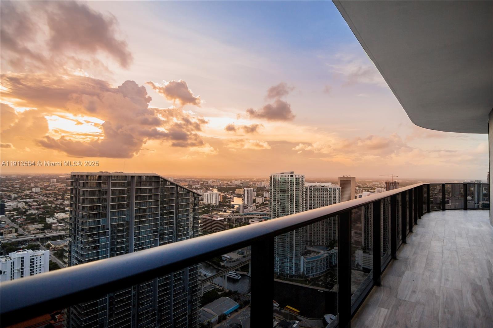 801 SMA RESIDENCES CONDO - Residential Lease