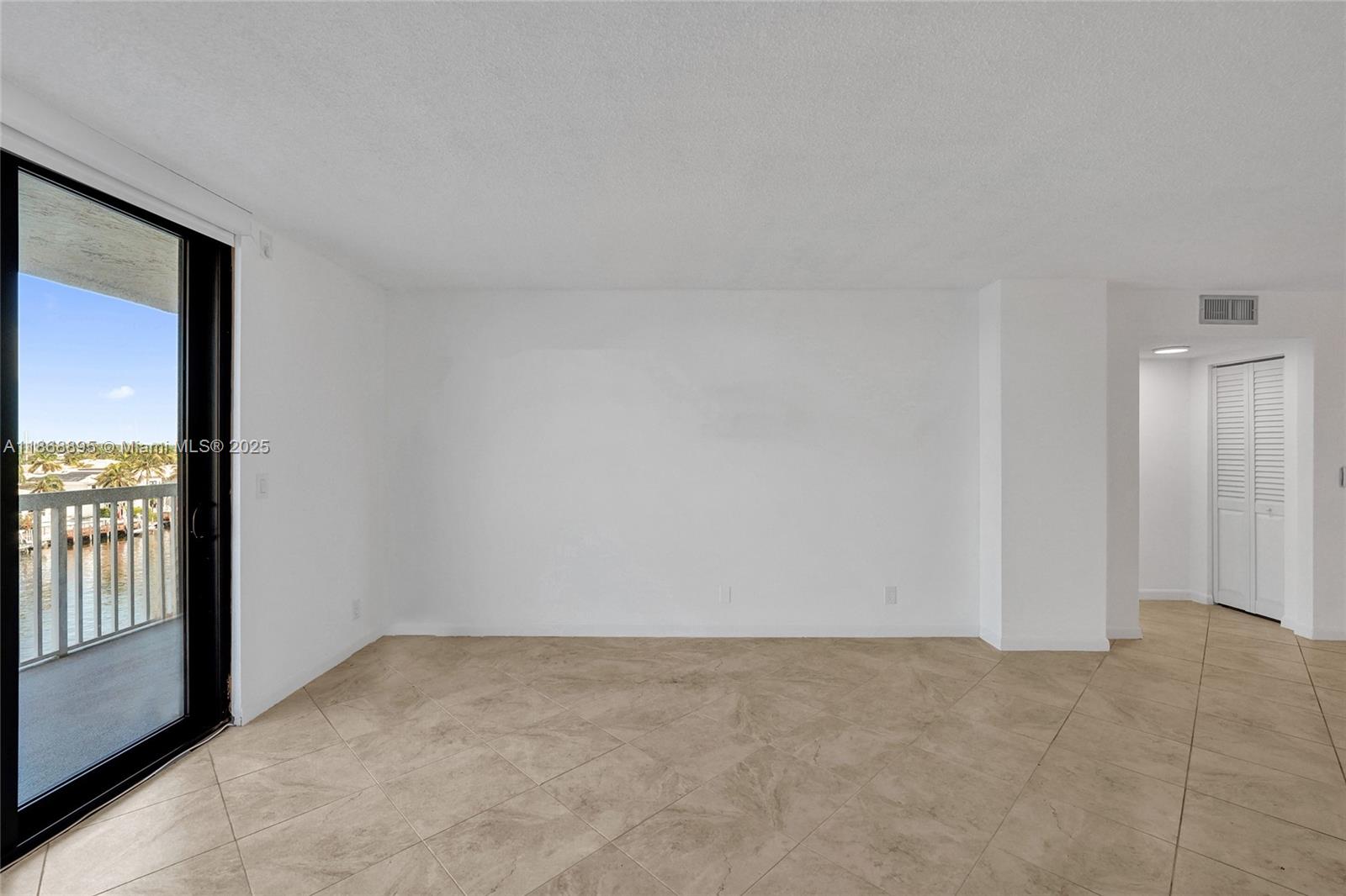 ALLINGTON TOWERS NORTH CO - Residential