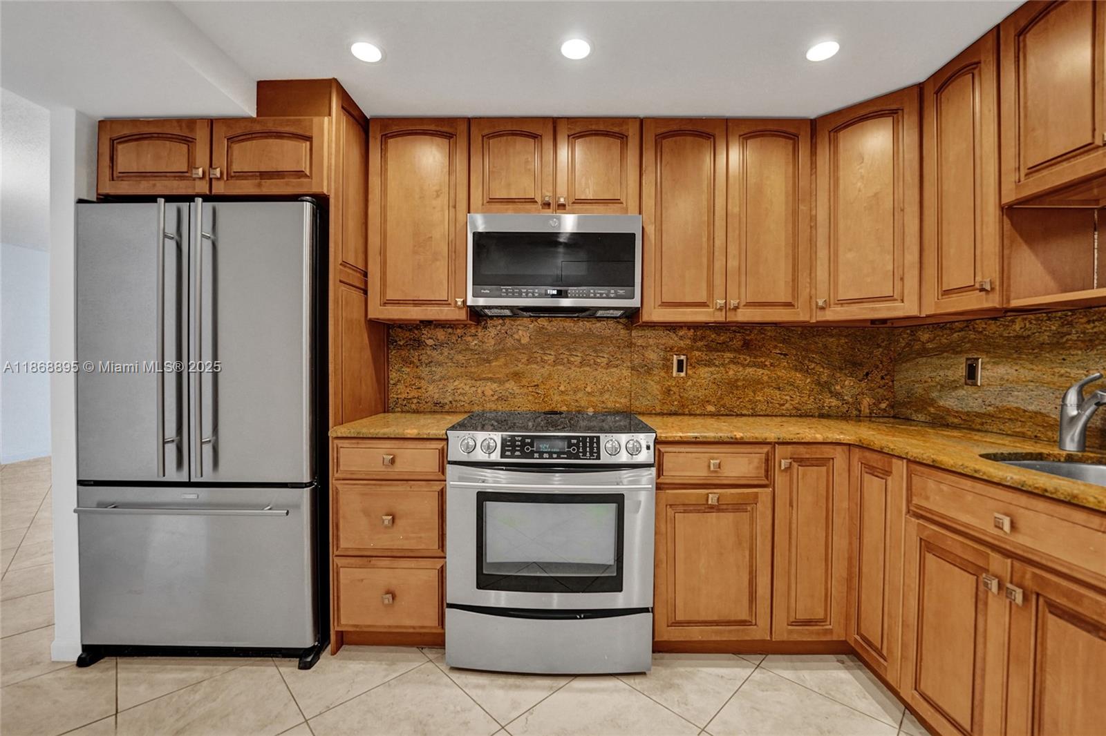 ALLINGTON TOWERS NORTH CO - Residential